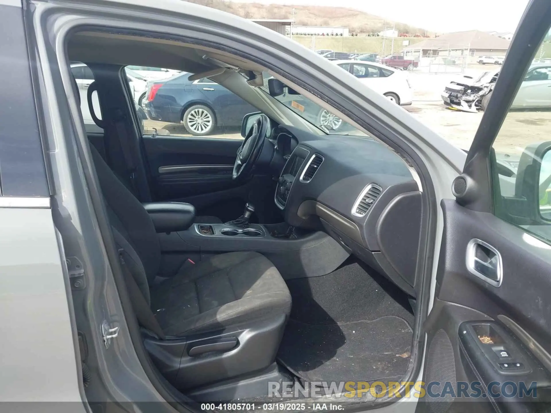5 Photograph of a damaged car 1C4RDJAG9LC227980 DODGE DURANGO 2020