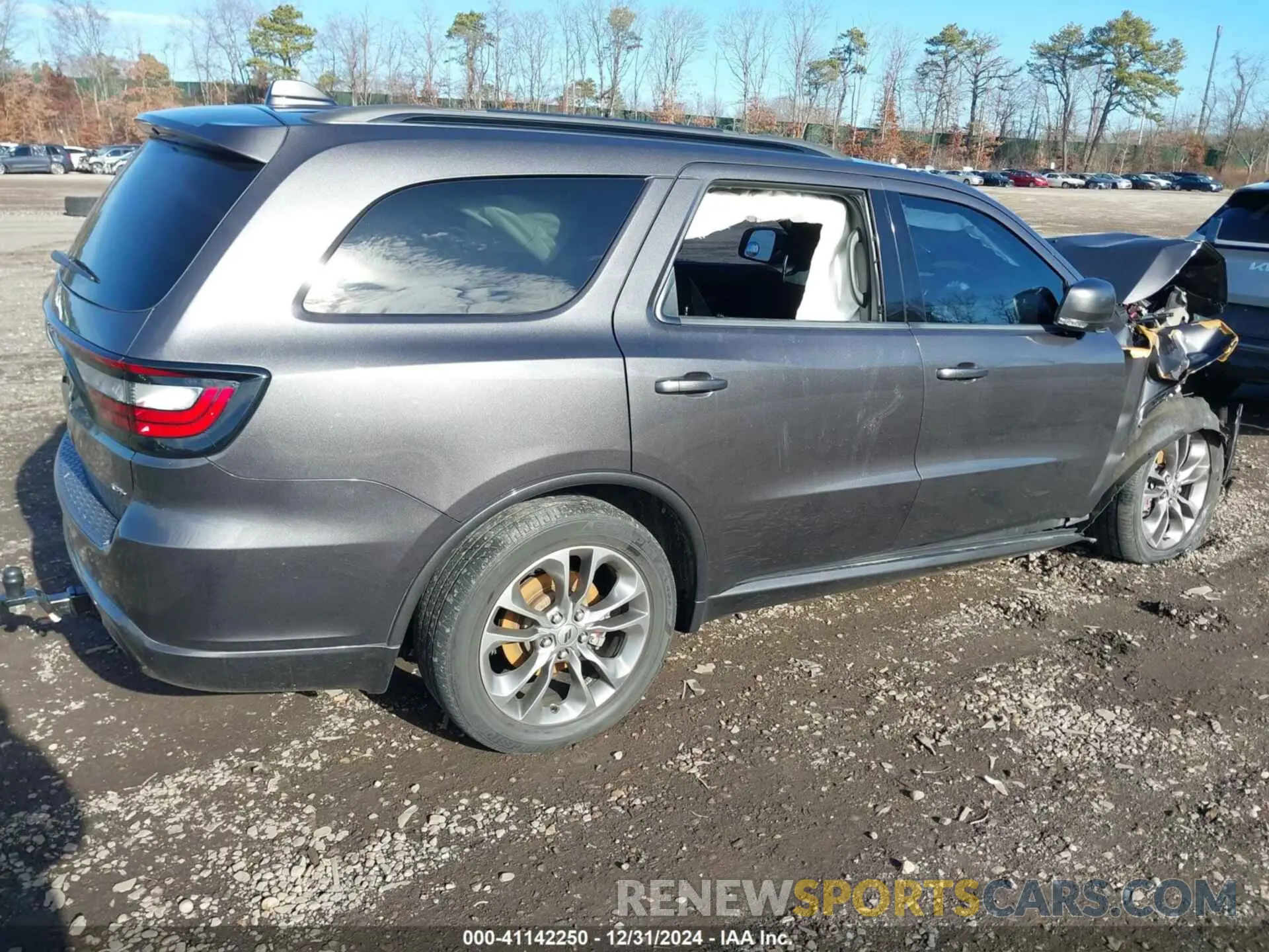 4 Photograph of a damaged car 1C4RDJDG0LC131263 DODGE DURANGO 2020