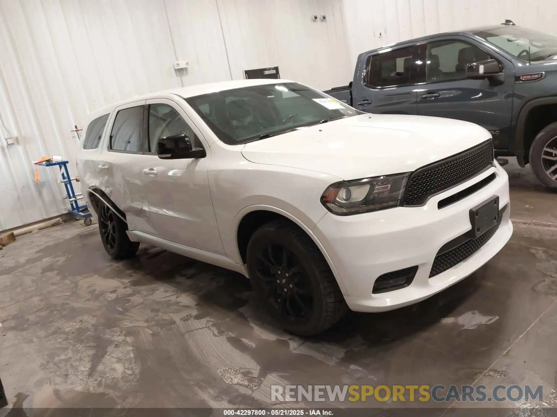 1 Photograph of a damaged car 1C4RDJDG0LC161766 DODGE DURANGO 2020