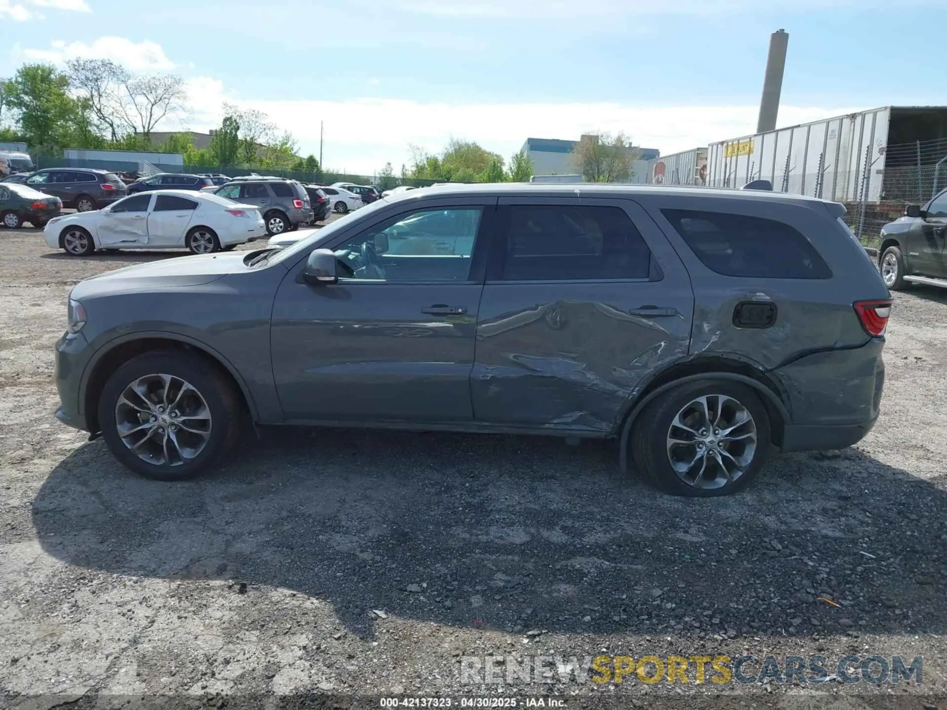 15 Photograph of a damaged car 1C4RDJDG0LC261866 DODGE DURANGO 2020