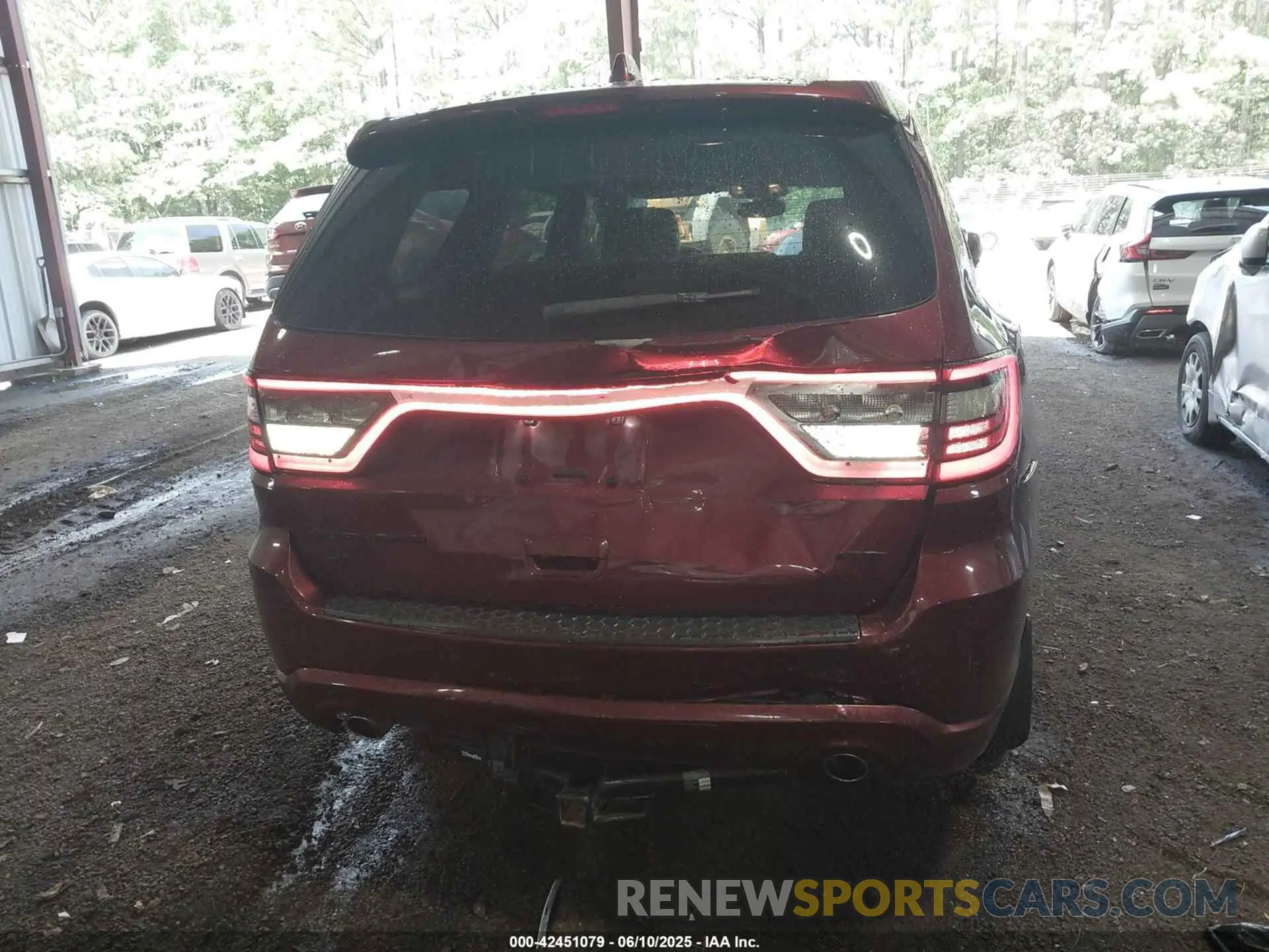 16 Photograph of a damaged car 1C4RDJDG2LC224012 DODGE DURANGO 2020