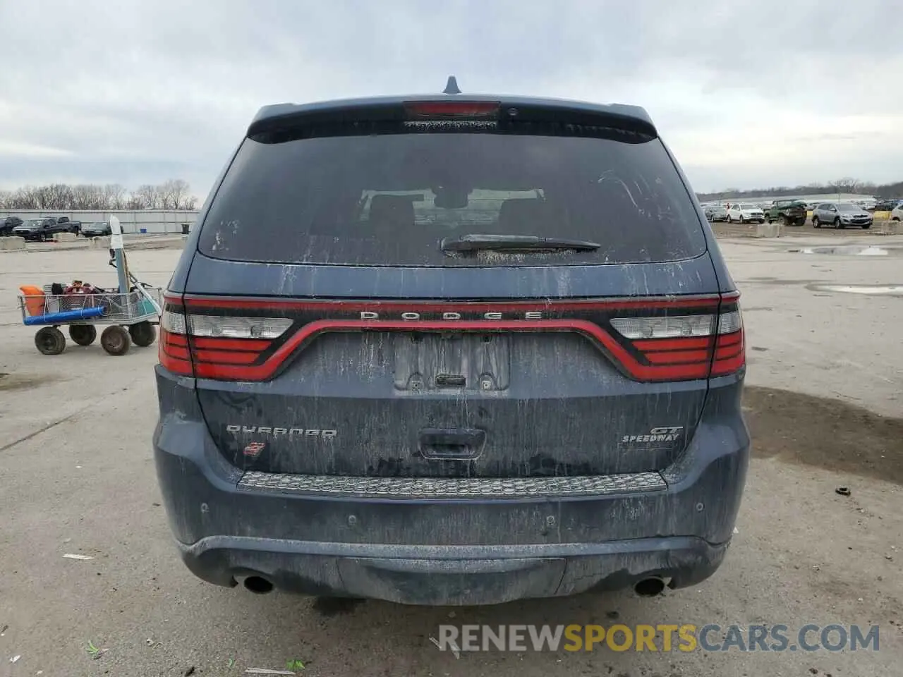 6 Photograph of a damaged car 1C4RDJDG3LC247539 DODGE DURANGO 2020