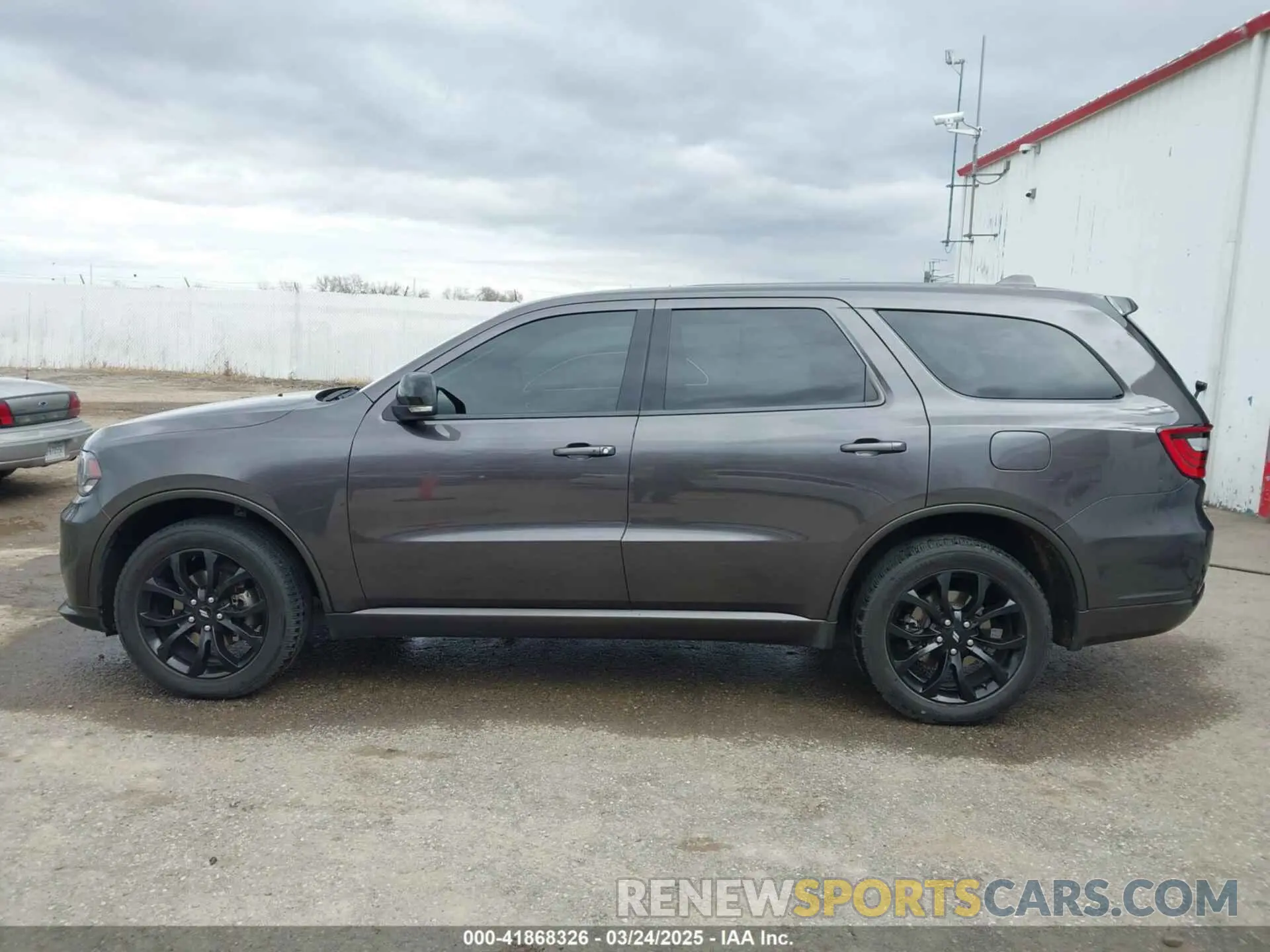15 Photograph of a damaged car 1C4RDJDG3LC309117 DODGE DURANGO 2020