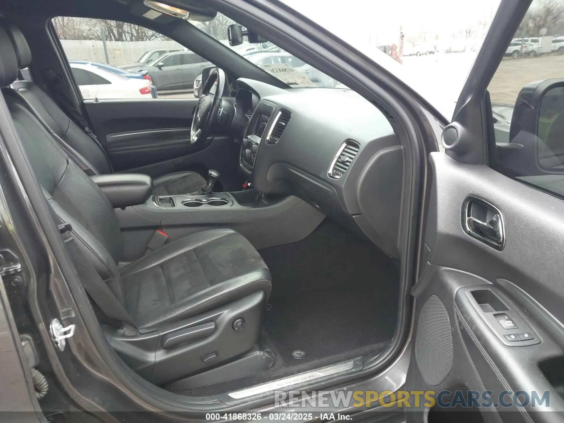 5 Photograph of a damaged car 1C4RDJDG3LC309117 DODGE DURANGO 2020