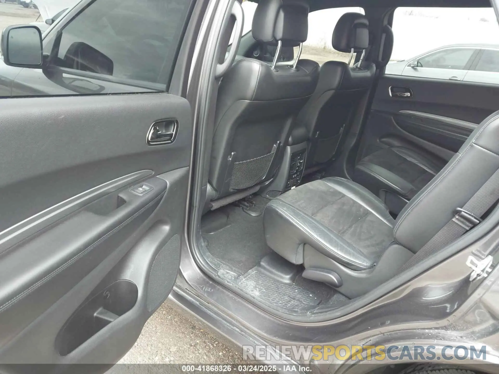 8 Photograph of a damaged car 1C4RDJDG3LC309117 DODGE DURANGO 2020