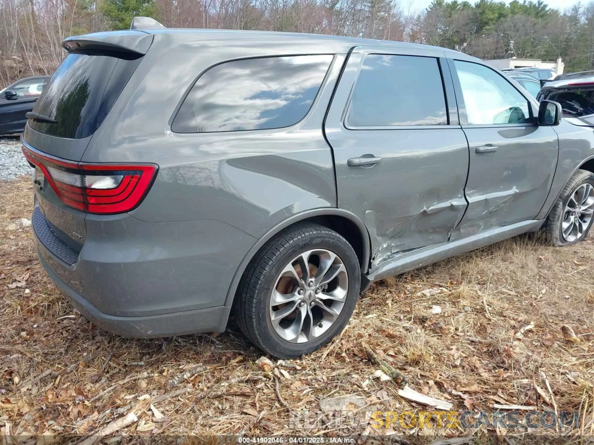 4 Photograph of a damaged car 1C4RDJDG4LC116376 DODGE DURANGO 2020
