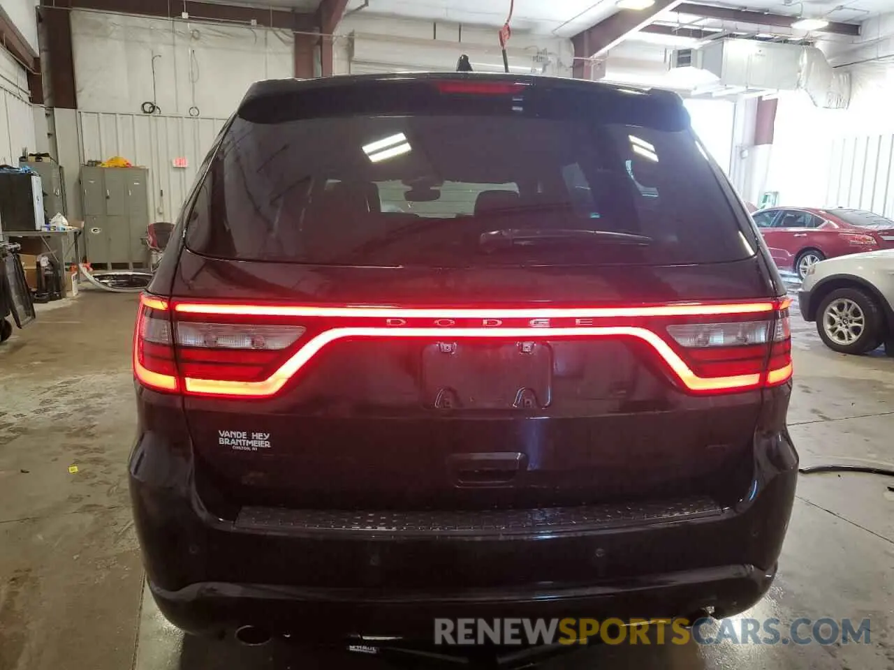 6 Photograph of a damaged car 1C4RDJDG4LC155856 DODGE DURANGO 2020