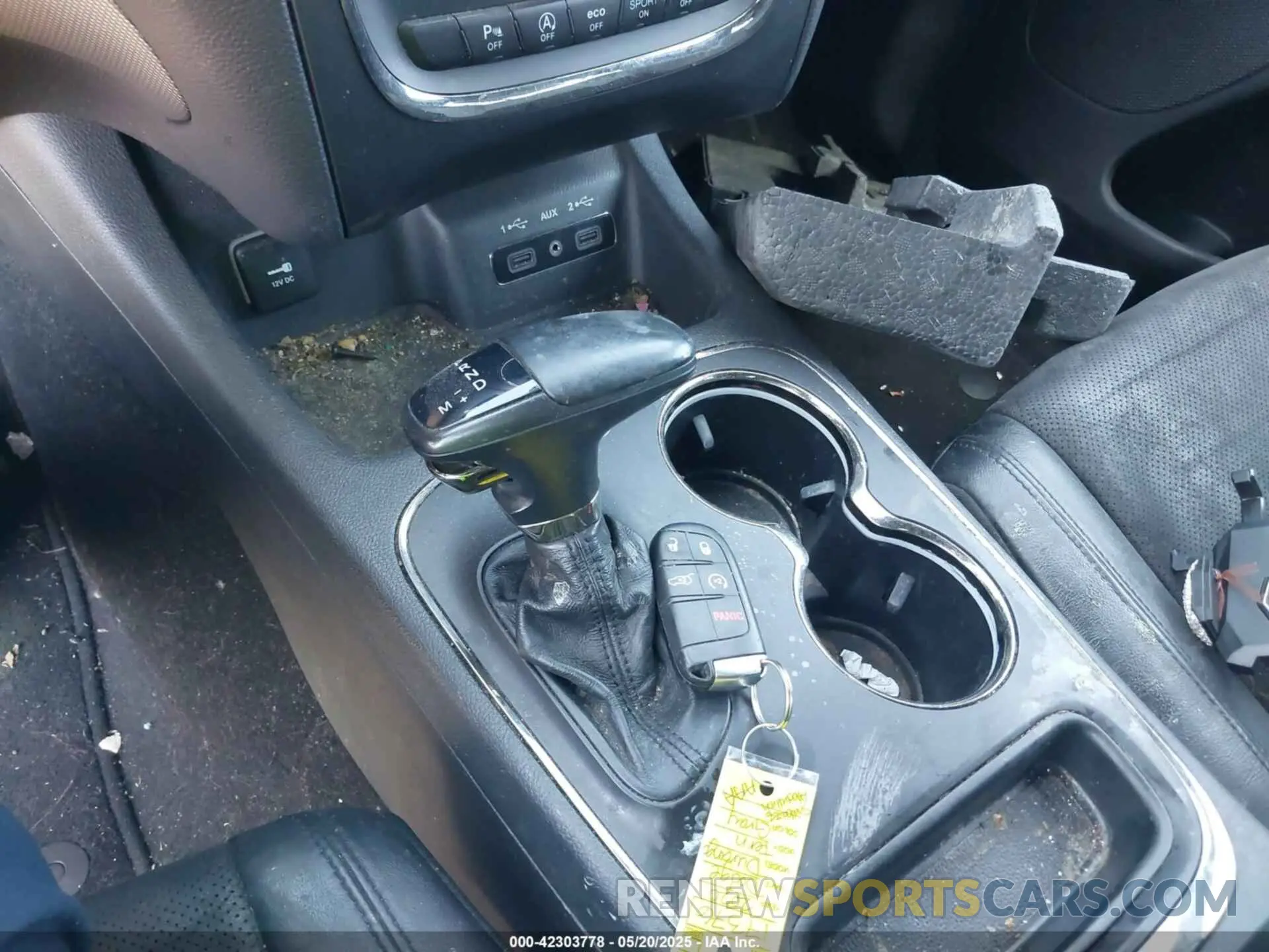 11 Photograph of a damaged car 1C4RDJDG4LC258601 DODGE DURANGO 2020