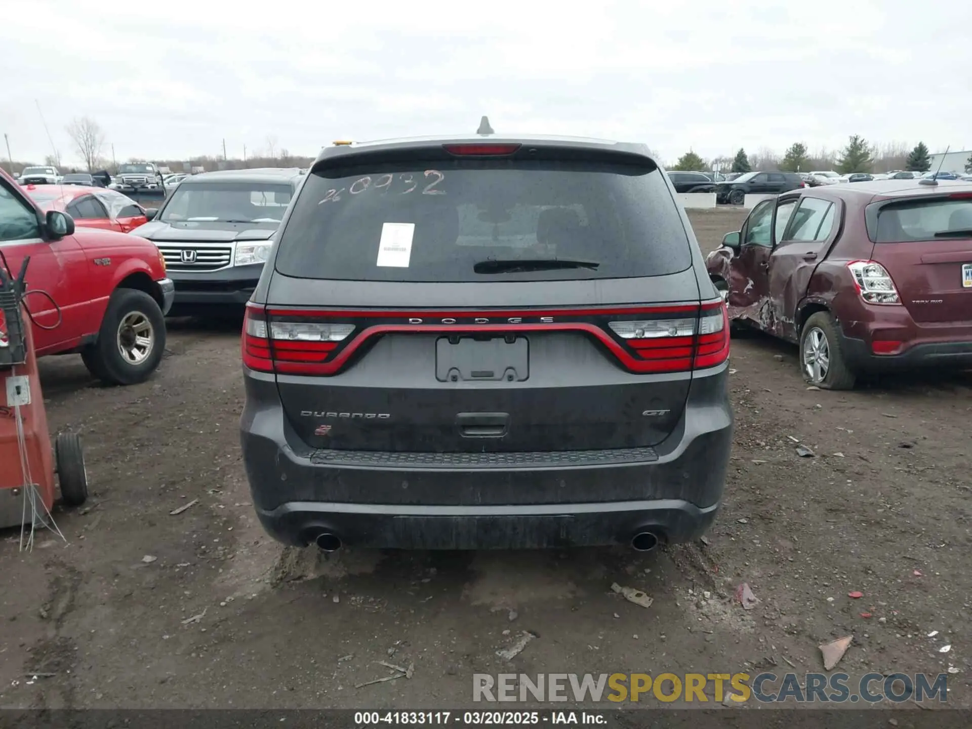 16 Photograph of a damaged car 1C4RDJDG4LC260932 DODGE DURANGO 2020