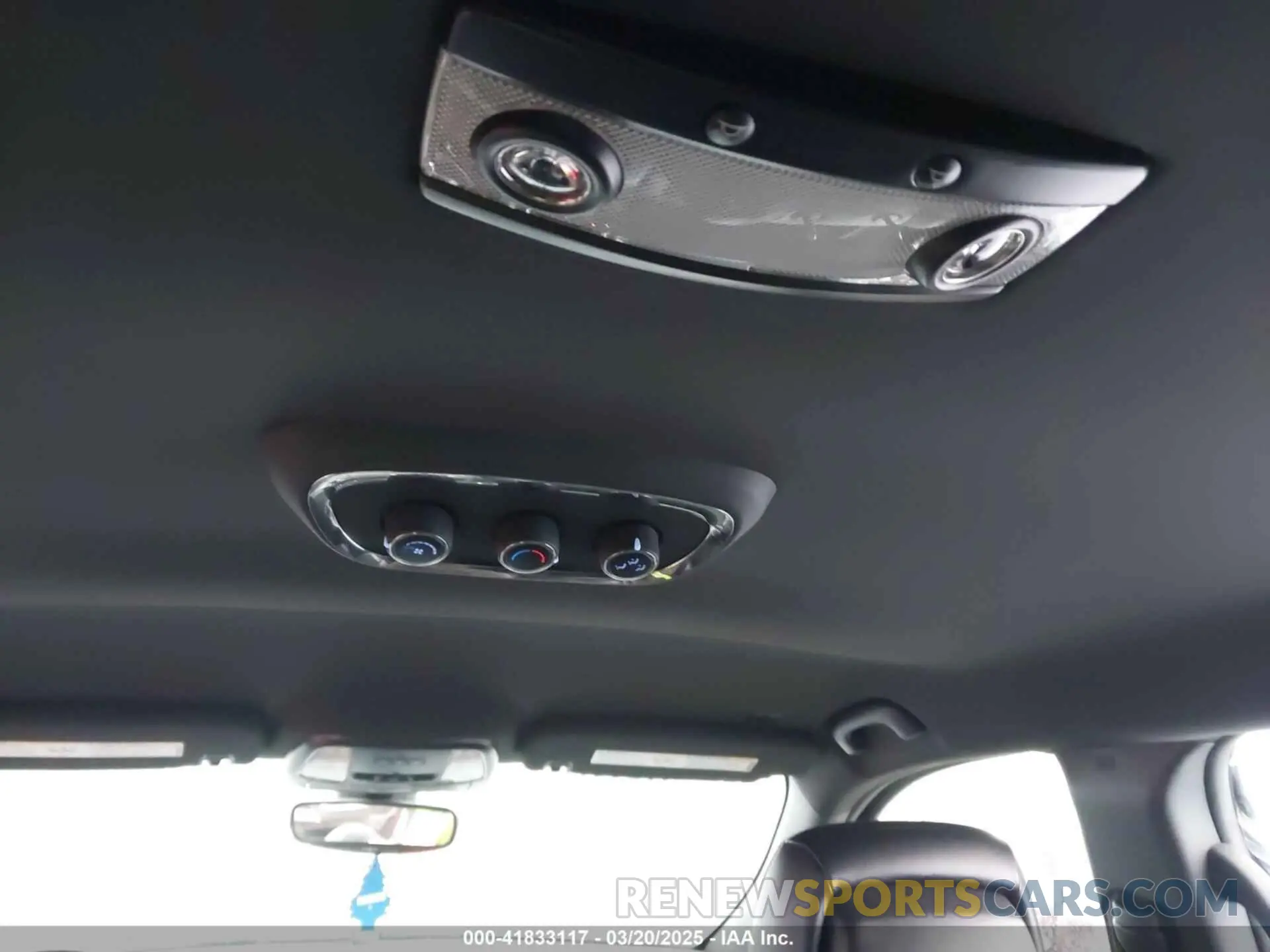 20 Photograph of a damaged car 1C4RDJDG4LC260932 DODGE DURANGO 2020