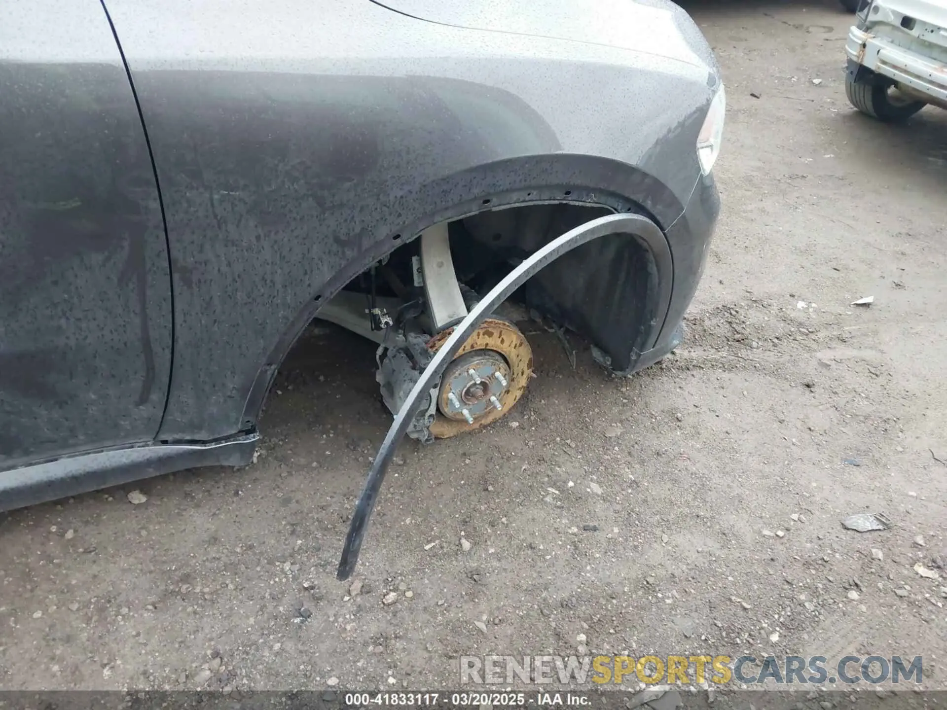 6 Photograph of a damaged car 1C4RDJDG4LC260932 DODGE DURANGO 2020