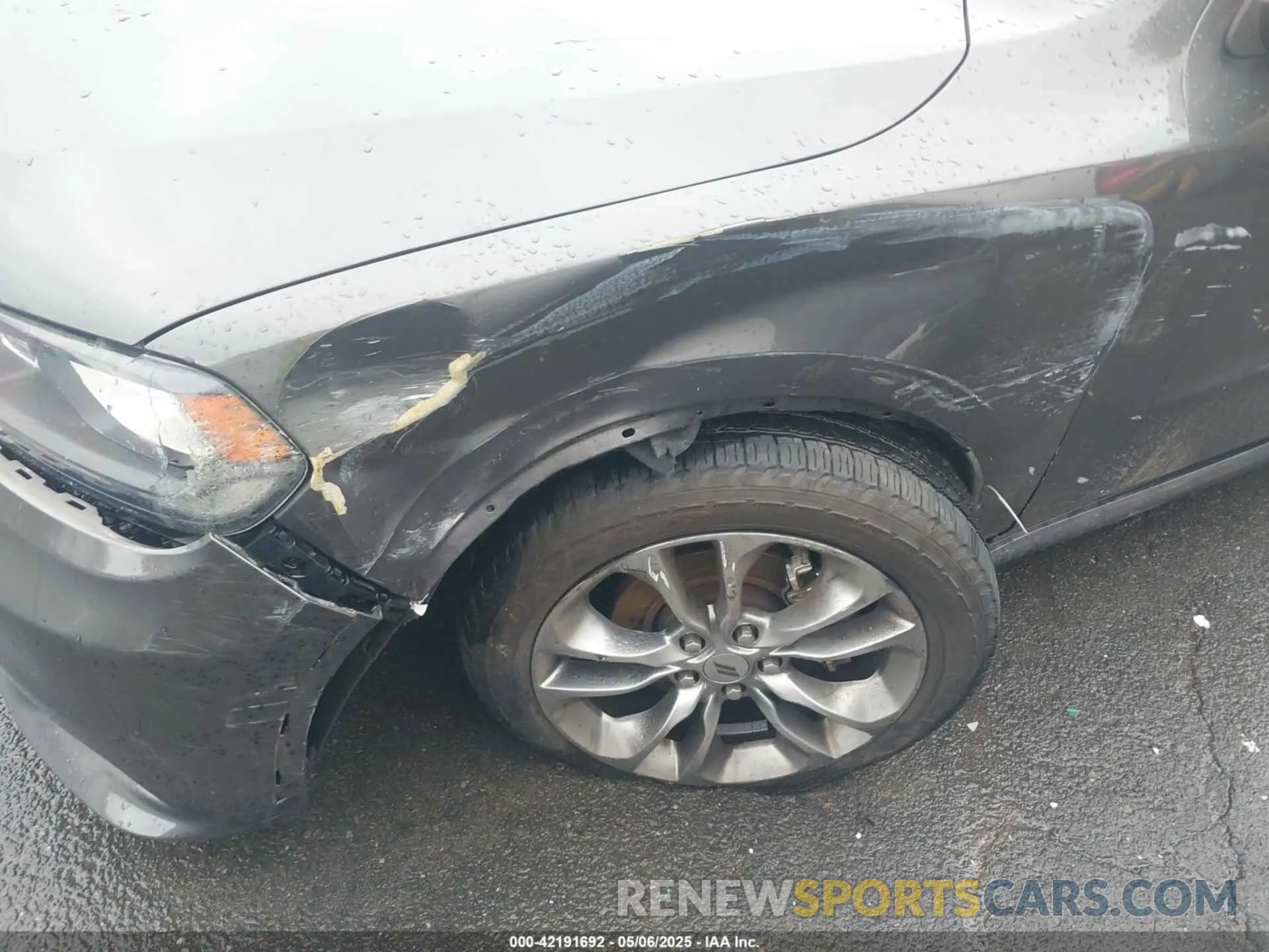 6 Photograph of a damaged car 1C4RDJDG9LC119628 DODGE DURANGO 2020