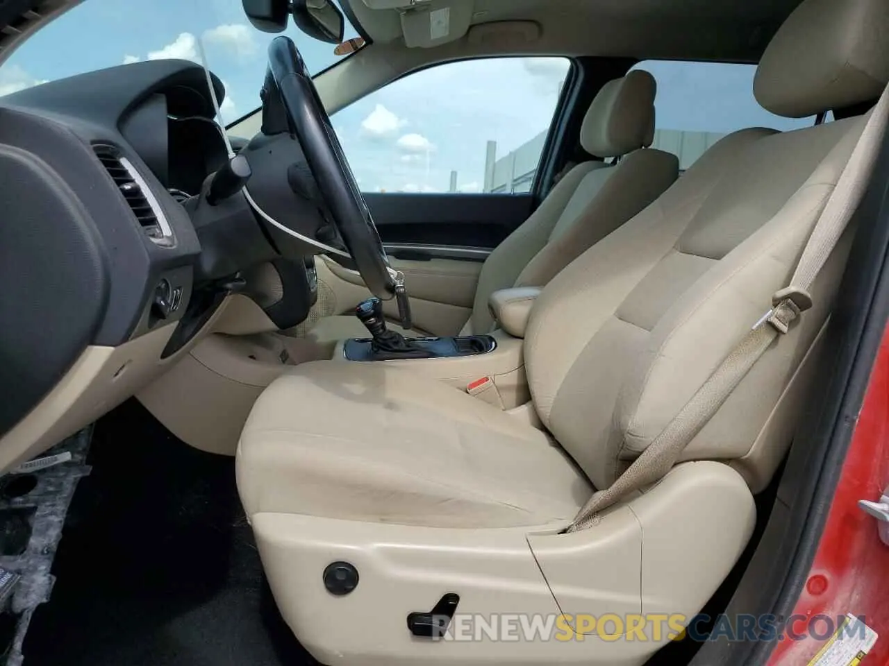 7 Photograph of a damaged car 1C4RDJDG9LC205229 DODGE DURANGO 2020