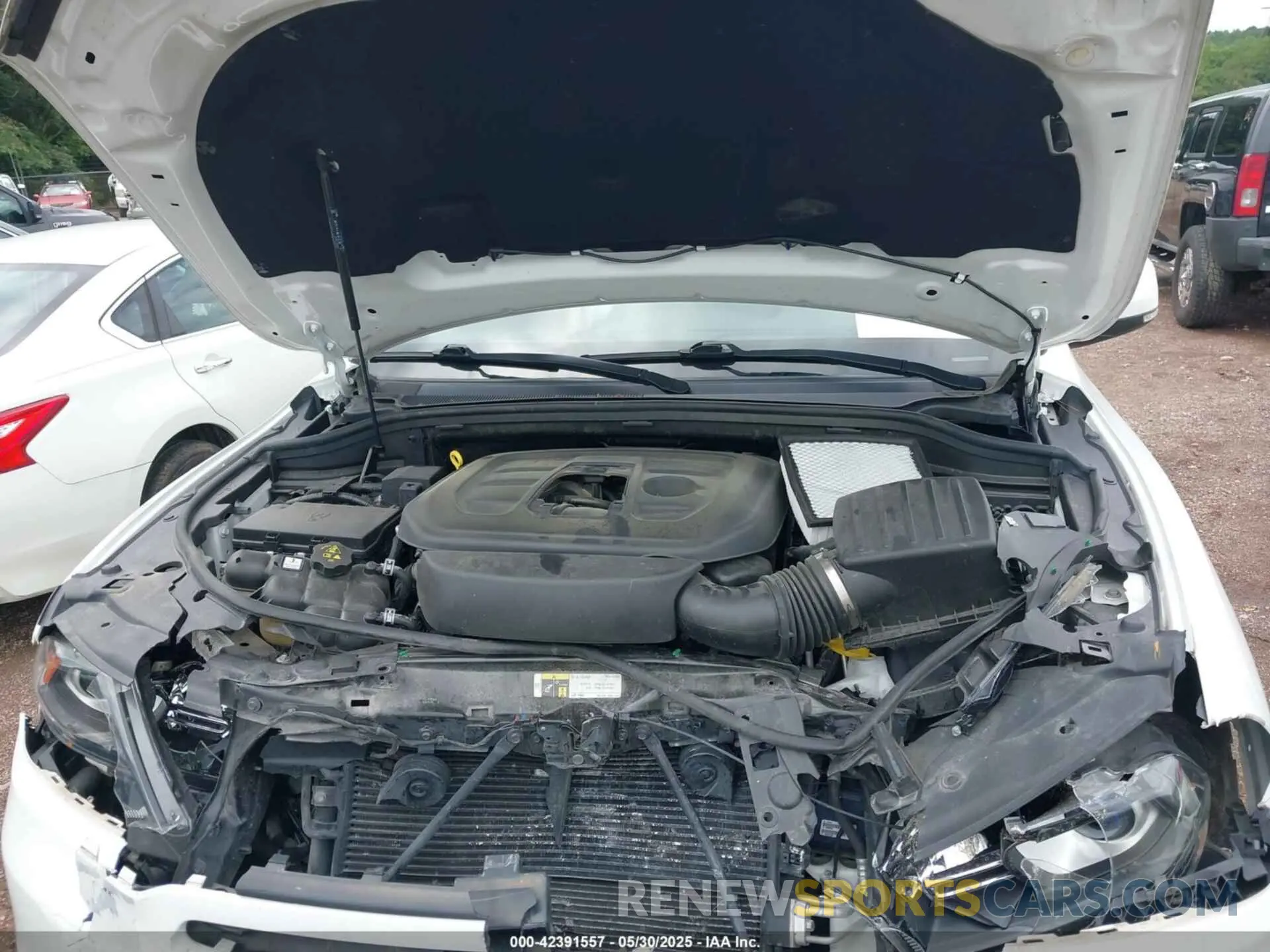 10 Photograph of a damaged car 1C4RDJDGXLC339344 DODGE DURANGO 2020