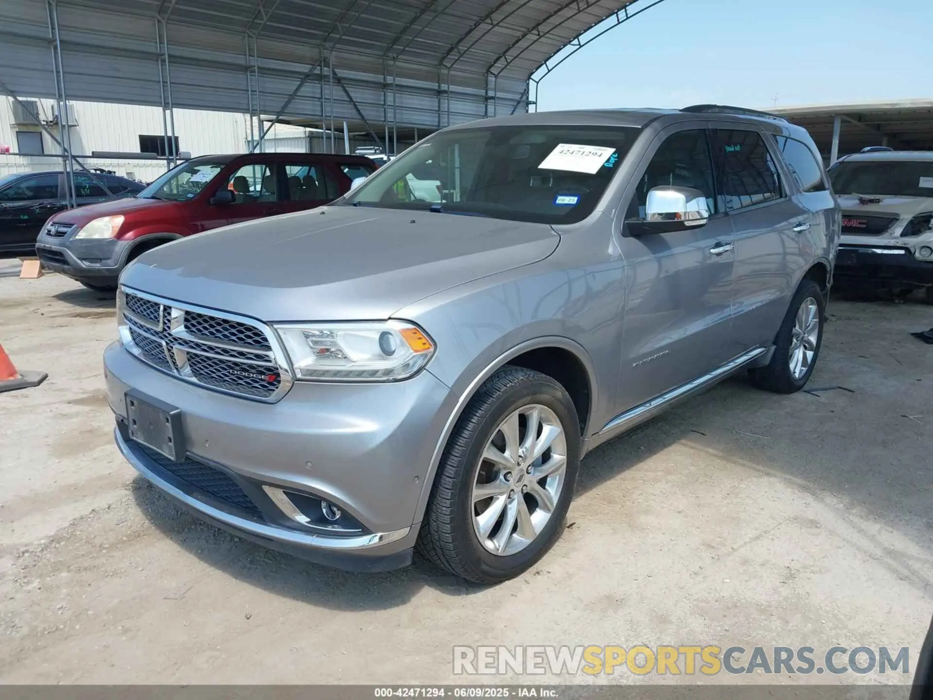 2 Photograph of a damaged car 1C4RDJEG4LC266566 DODGE DURANGO 2020