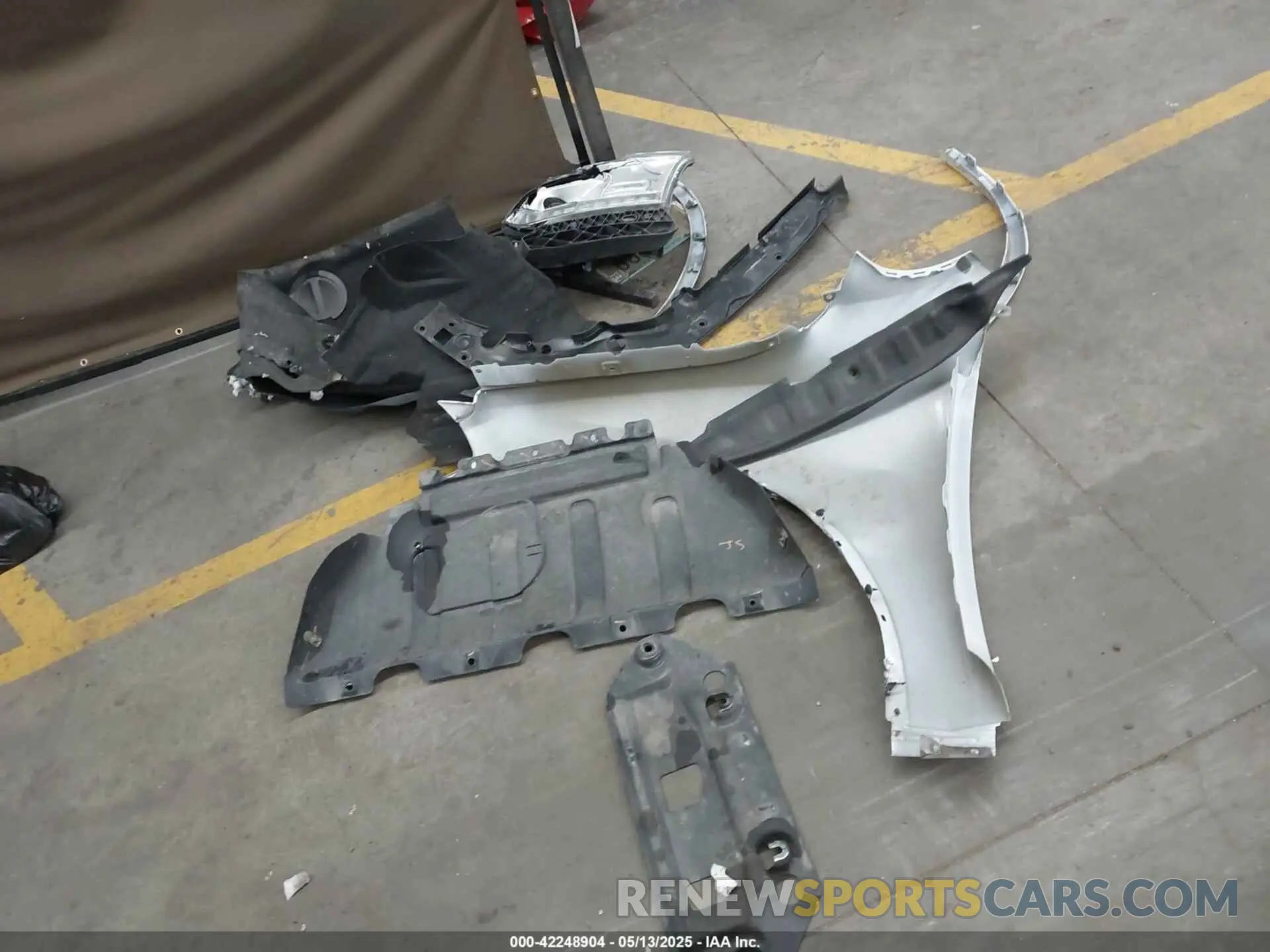 12 Photograph of a damaged car 1C4RDJEG7LC100350 DODGE DURANGO 2020