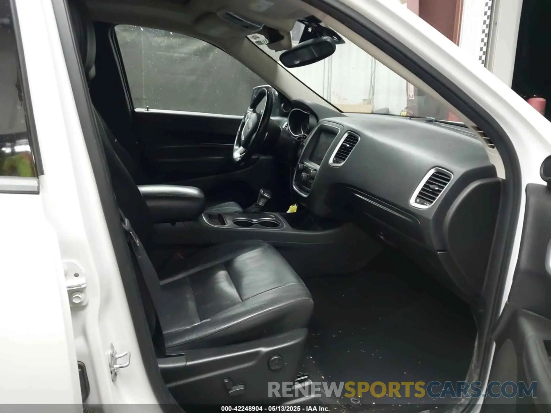 5 Photograph of a damaged car 1C4RDJEG7LC100350 DODGE DURANGO 2020
