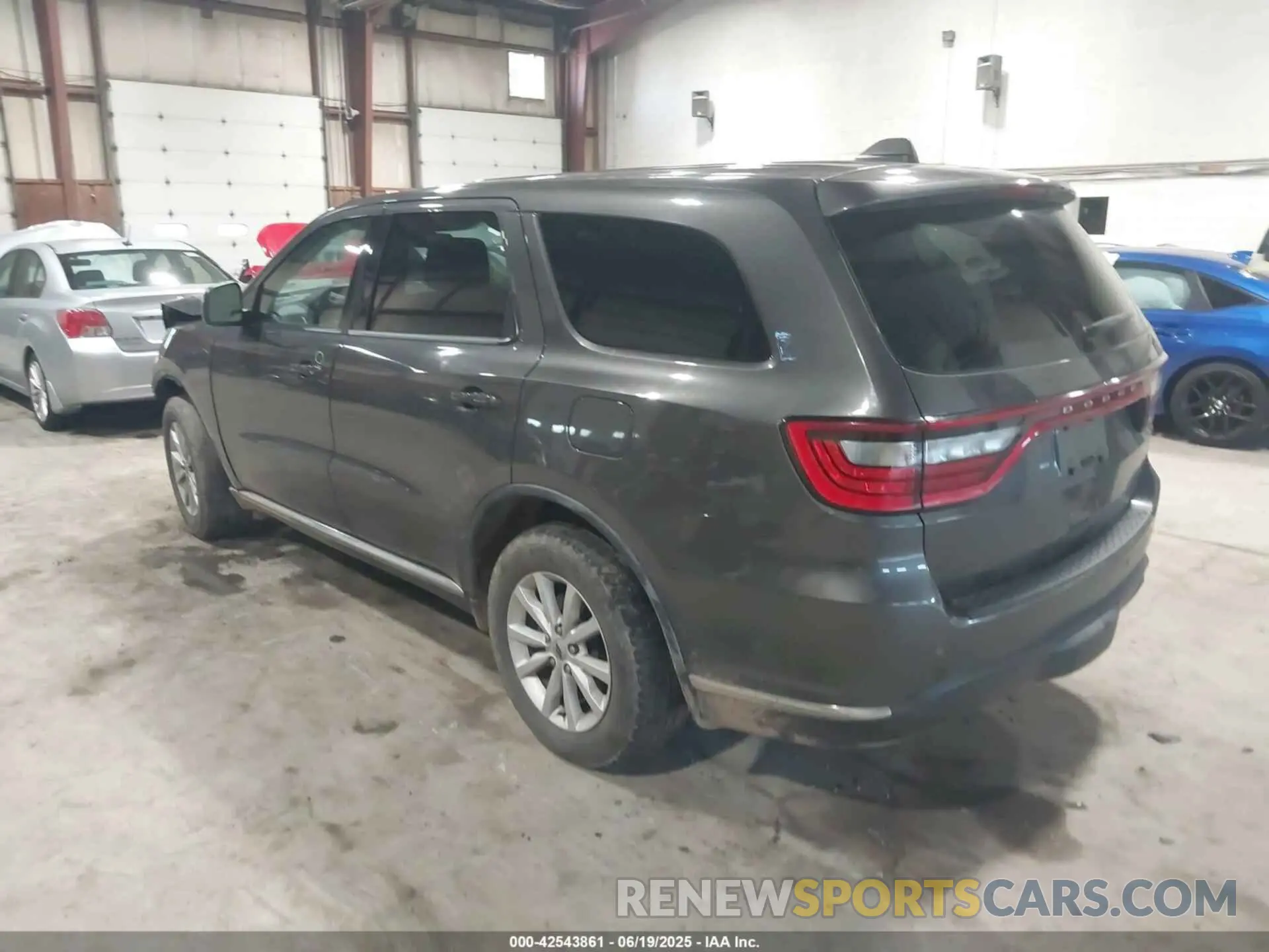 3 Photograph of a damaged car 1C4RDJFG2LC192577 DODGE DURANGO 2020