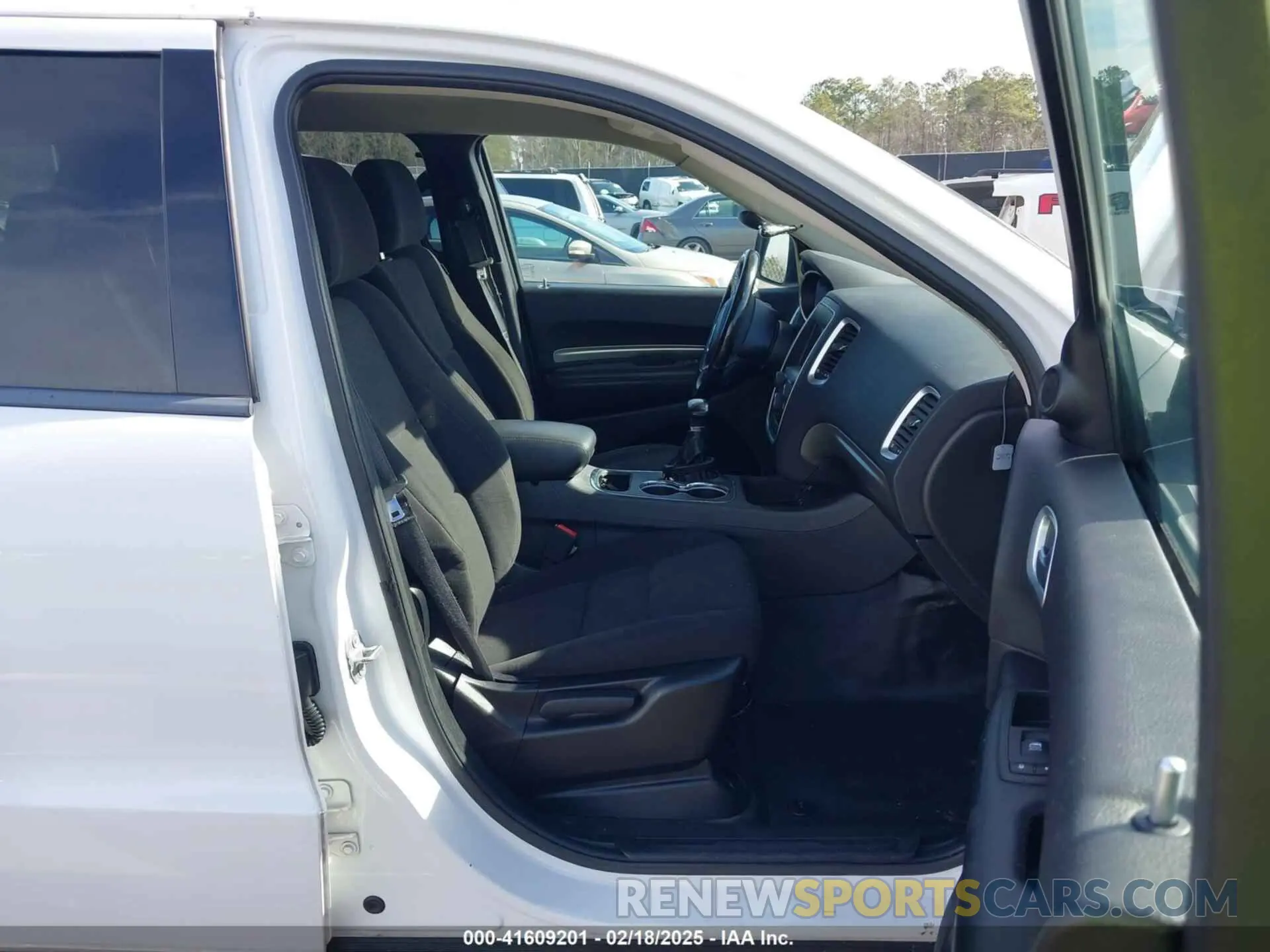 5 Photograph of a damaged car 1C4RDJFG6LC345610 DODGE DURANGO 2020