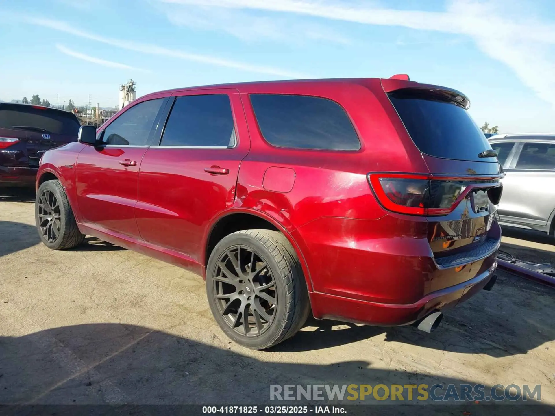 3 Photograph of a damaged car 1C4SDHCT0LC373771 DODGE DURANGO 2020