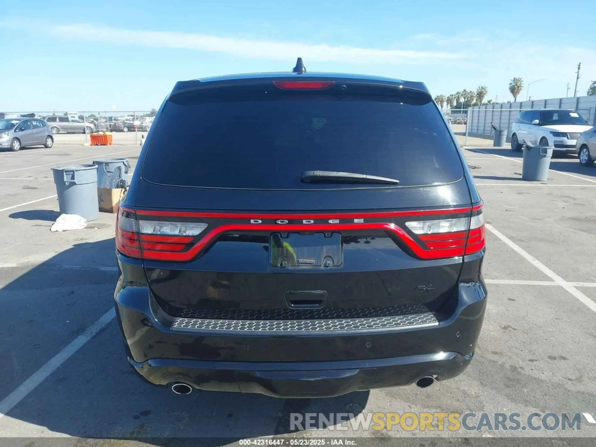 17 Photograph of a damaged car 1C4SDHCT7LC285798 DODGE DURANGO 2020