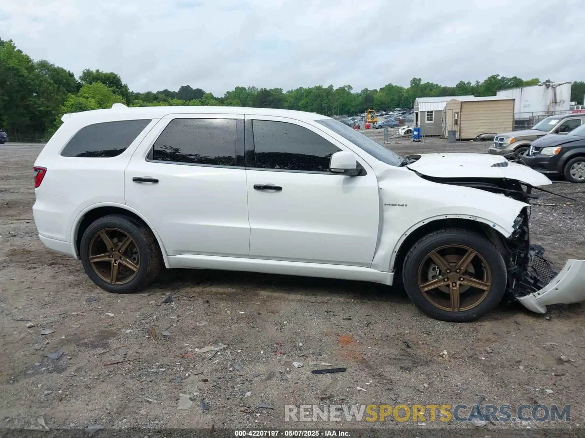 14 Photograph of a damaged car 1C4SDHCT8LC306884 DODGE DURANGO 2020