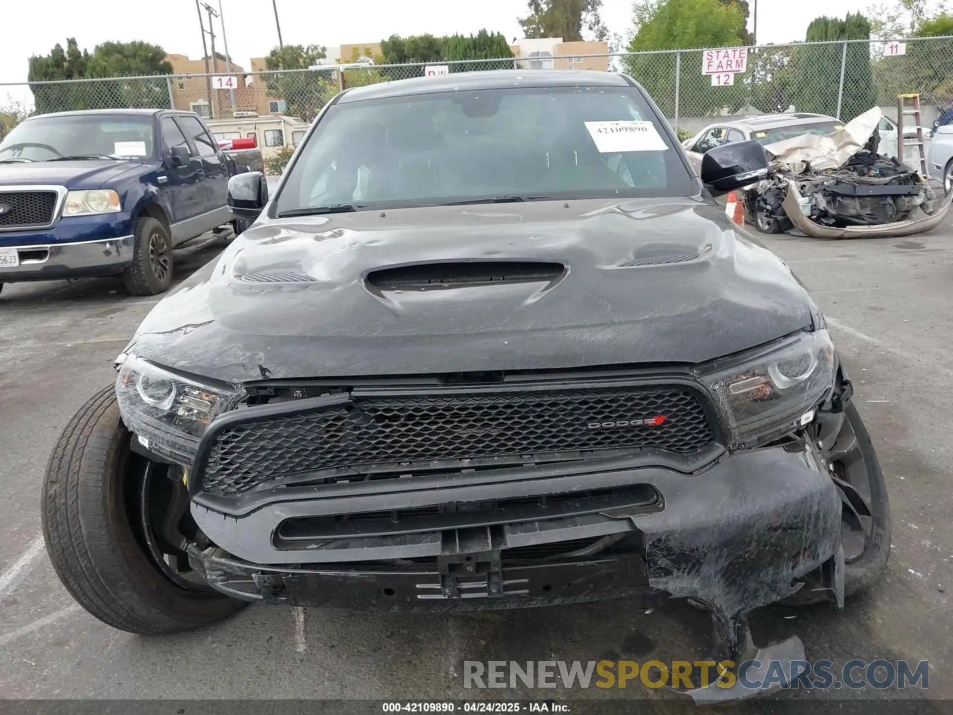 12 Photograph of a damaged car 1C4SDHCT8LC393492 DODGE DURANGO 2020