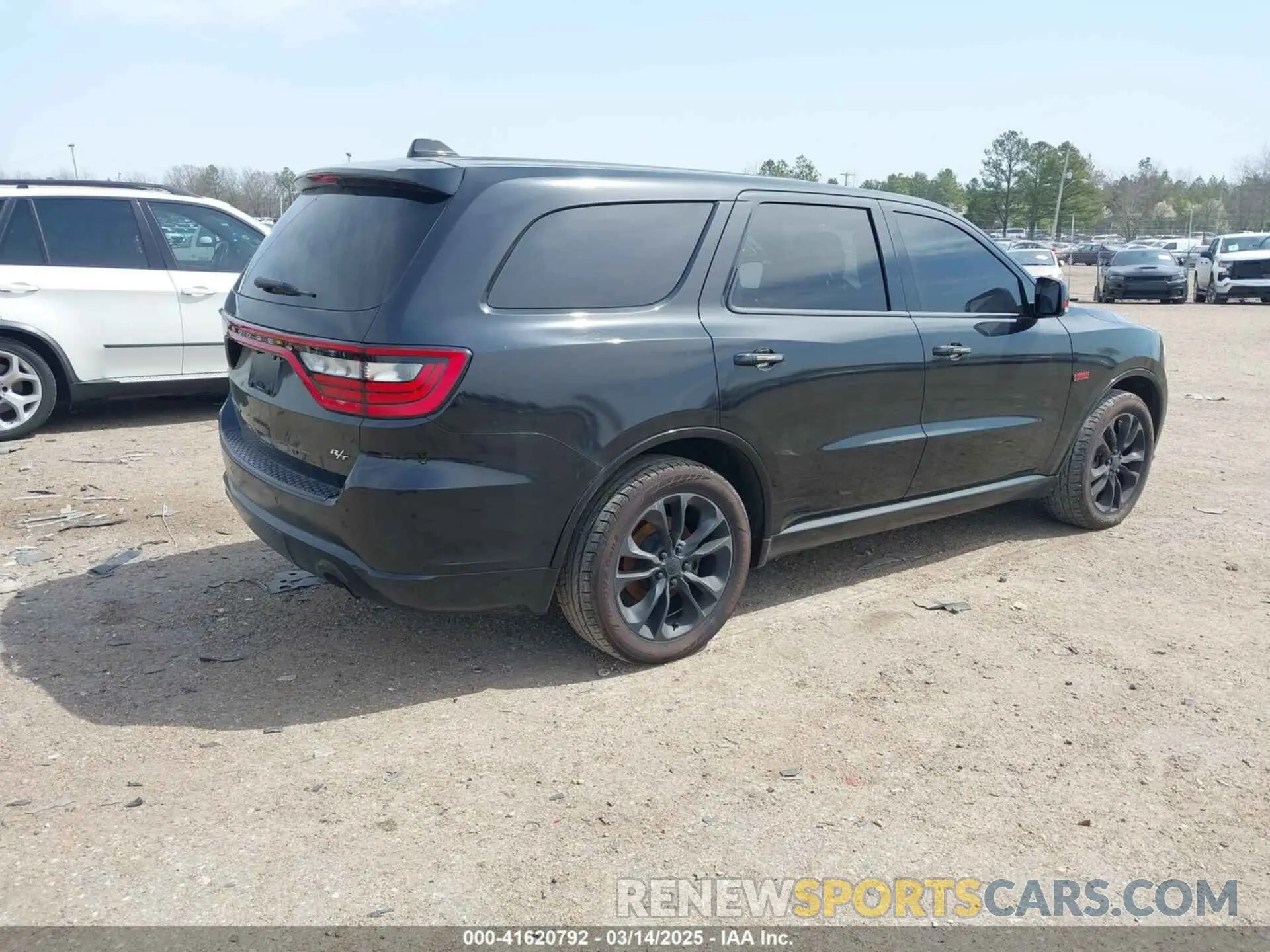 4 Photograph of a damaged car 1C4SDHCT8LC410596 DODGE DURANGO 2020