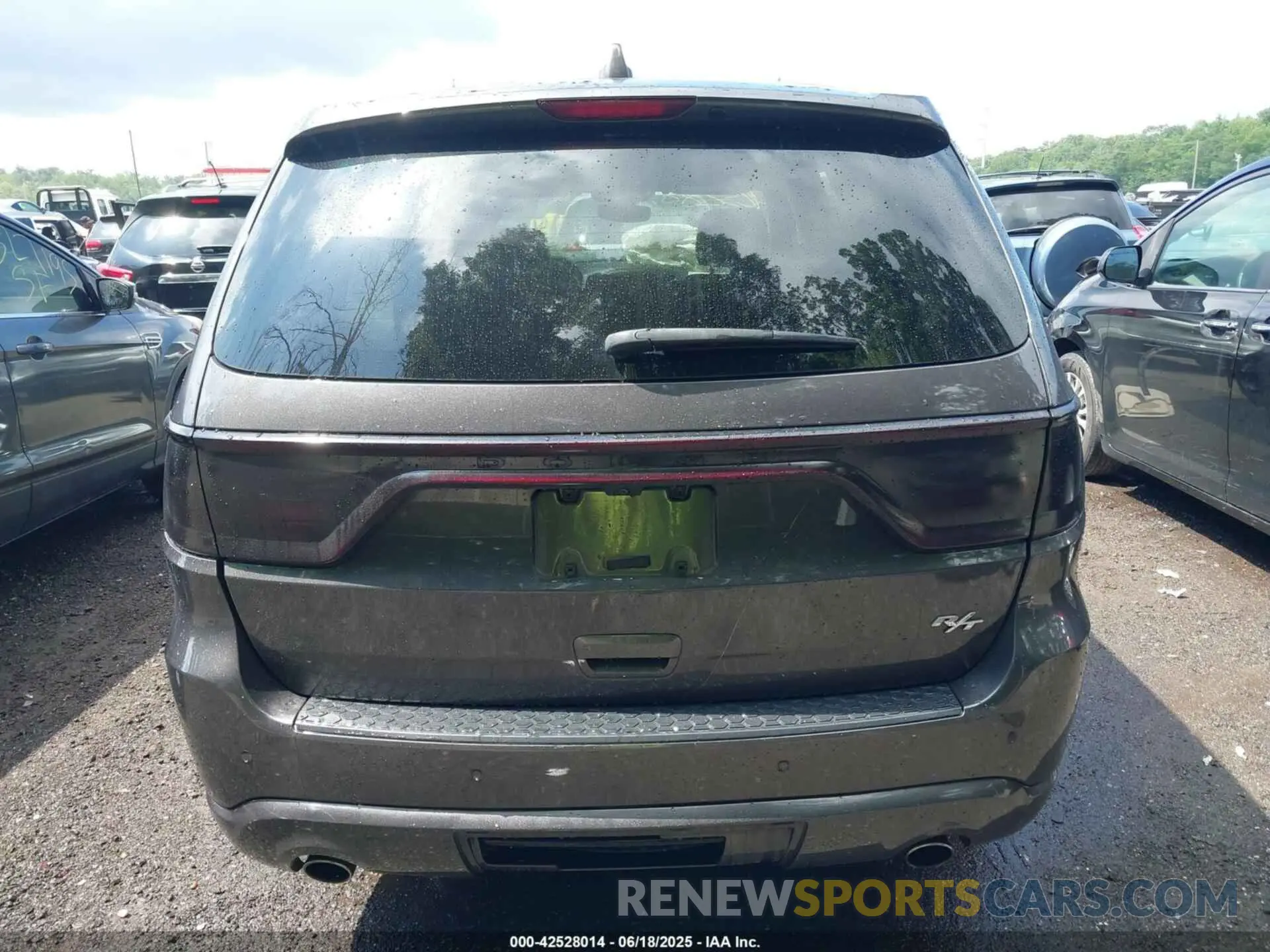 15 Photograph of a damaged car 1C4SDHCTXLC260040 DODGE DURANGO 2020