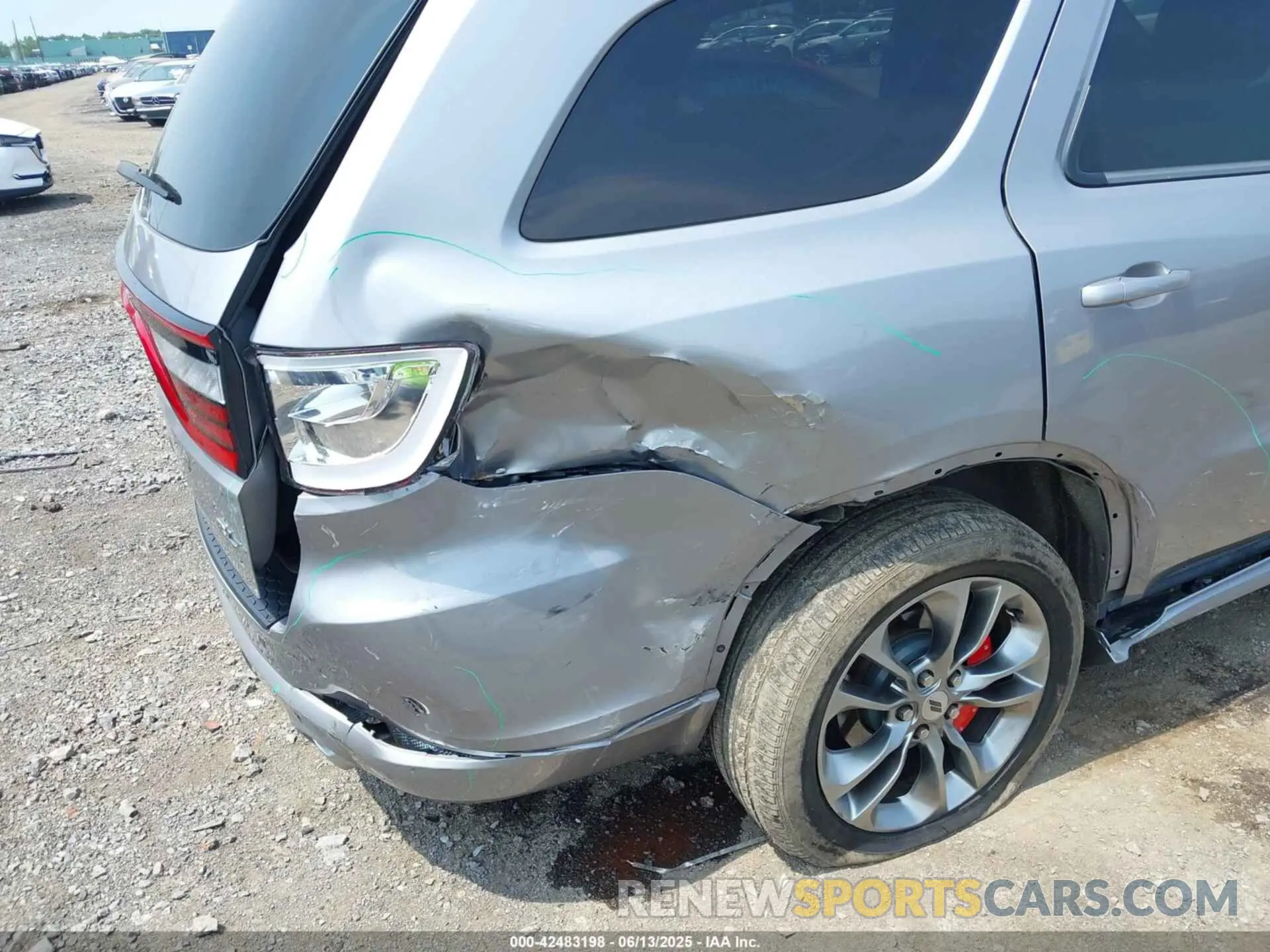 6 Photograph of a damaged car 1C4SDJCT5LC114927 DODGE DURANGO 2020