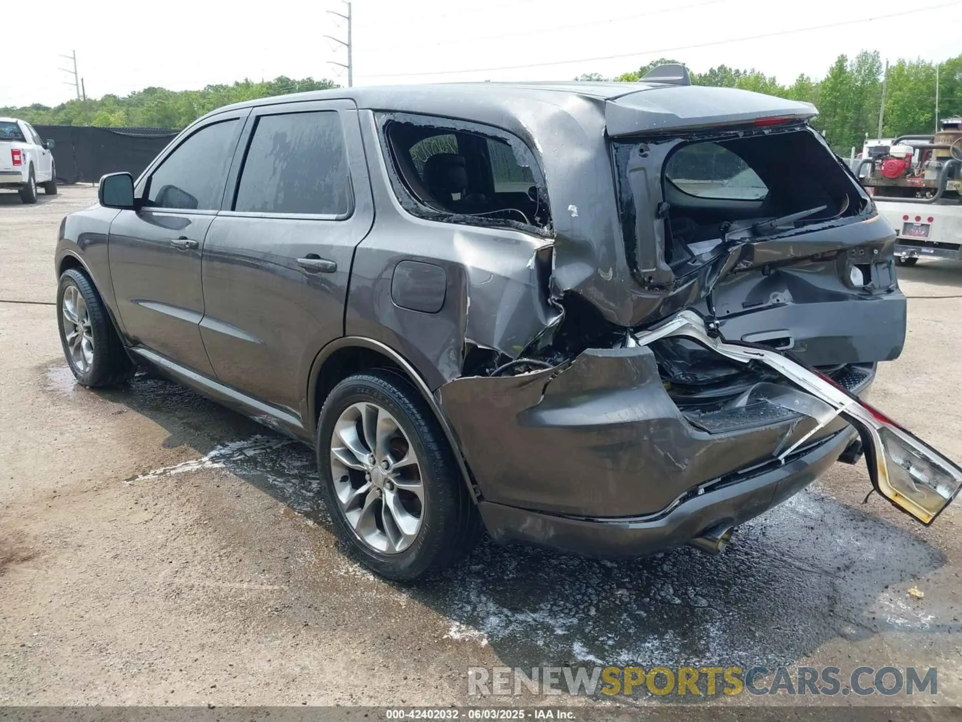 3 Photograph of a damaged car 1C4SDJCT7LC170674 DODGE DURANGO 2020