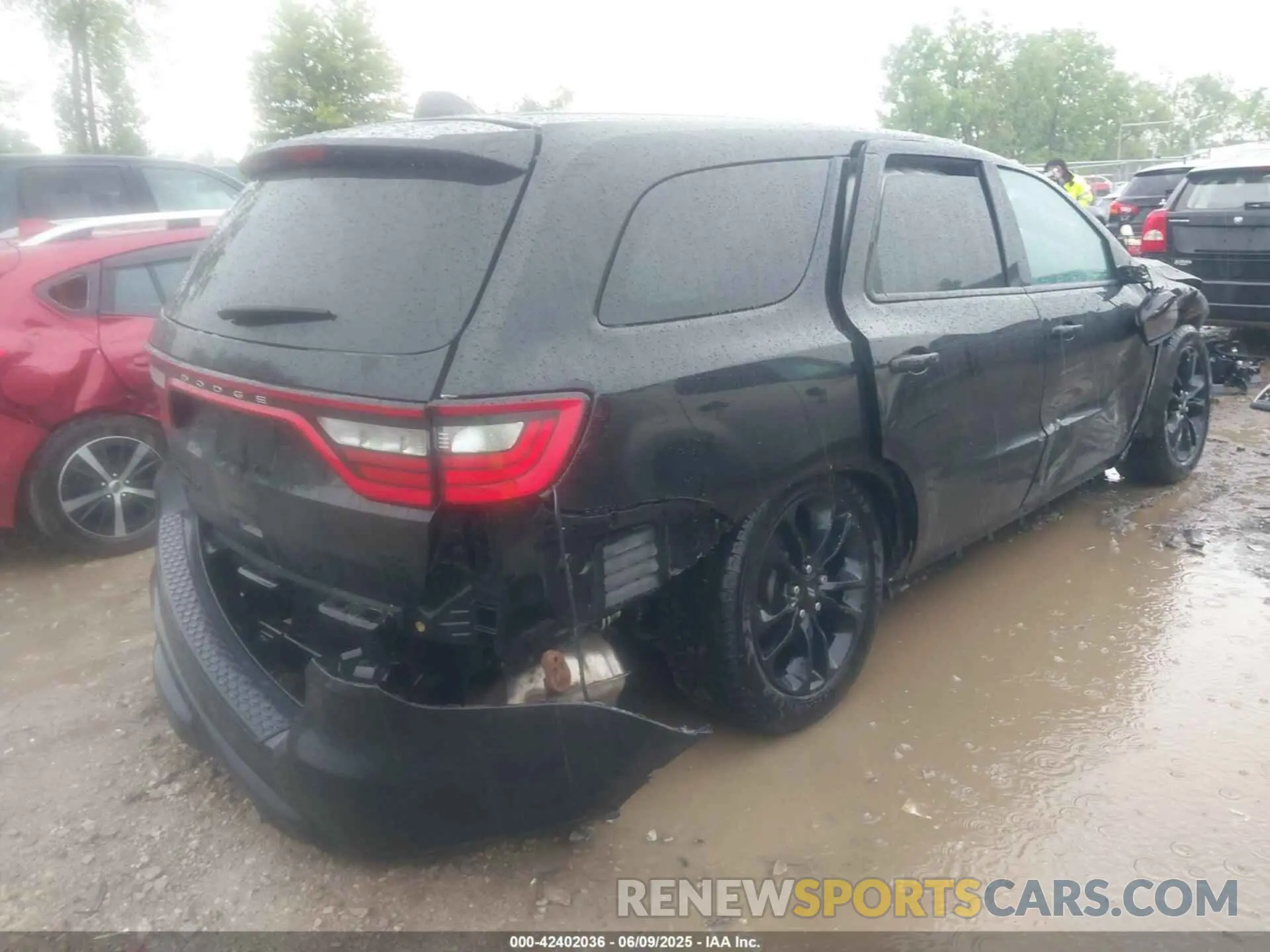 4 Photograph of a damaged car 1C4SDJCT9LC192708 DODGE DURANGO 2020