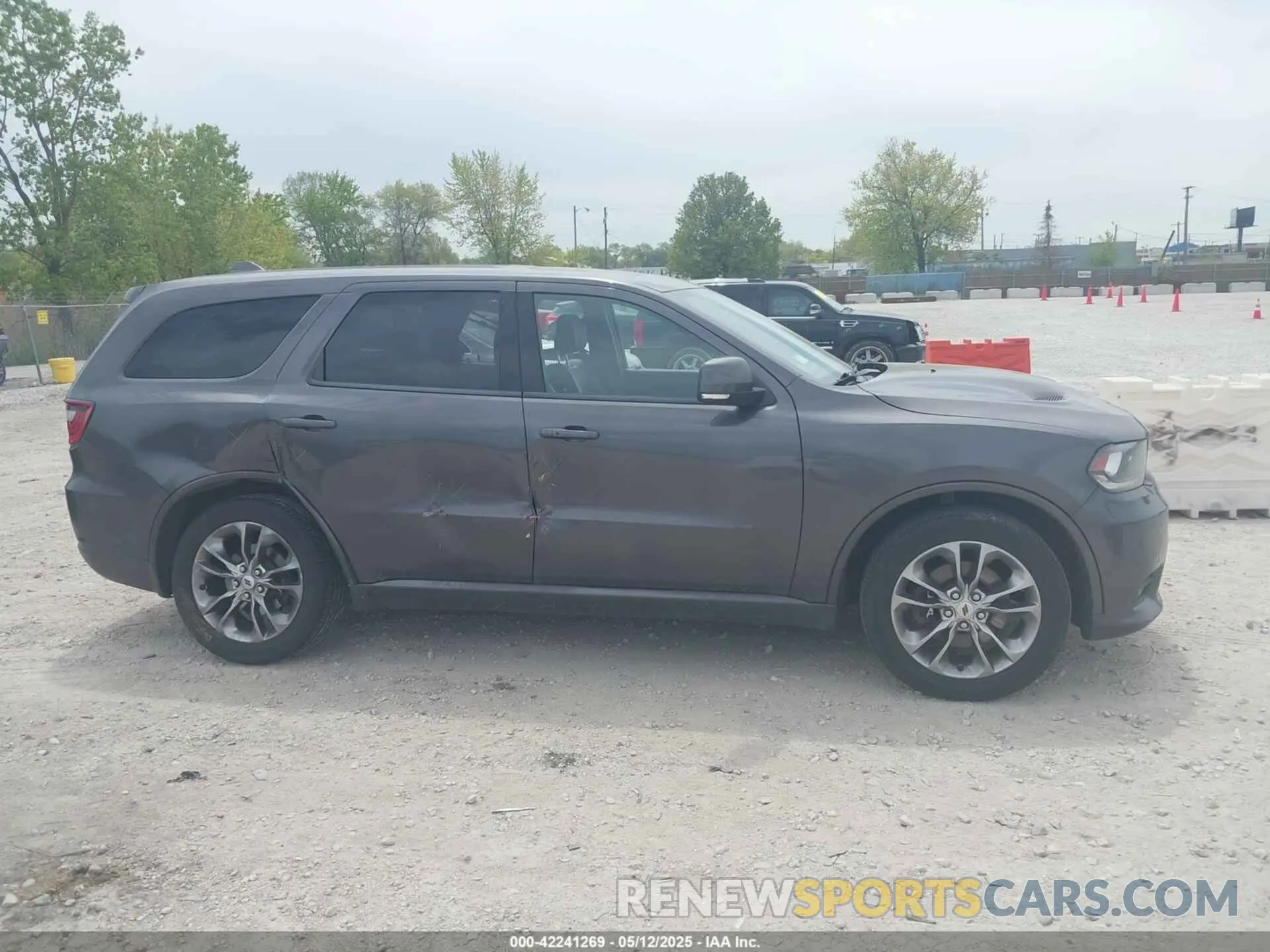 13 Photograph of a damaged car 1C4SDJCTXLC146417 DODGE DURANGO 2020