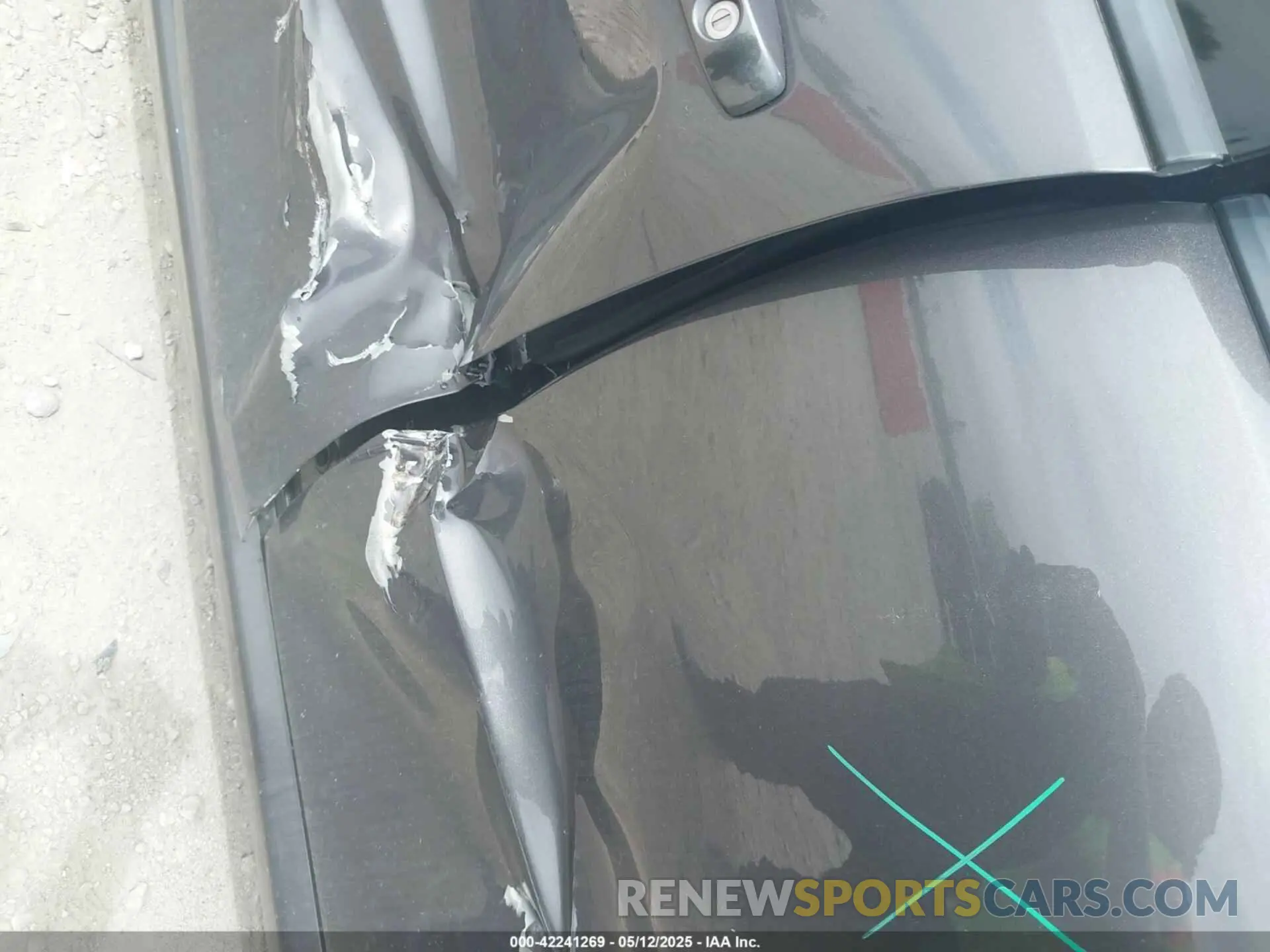 21 Photograph of a damaged car 1C4SDJCTXLC146417 DODGE DURANGO 2020