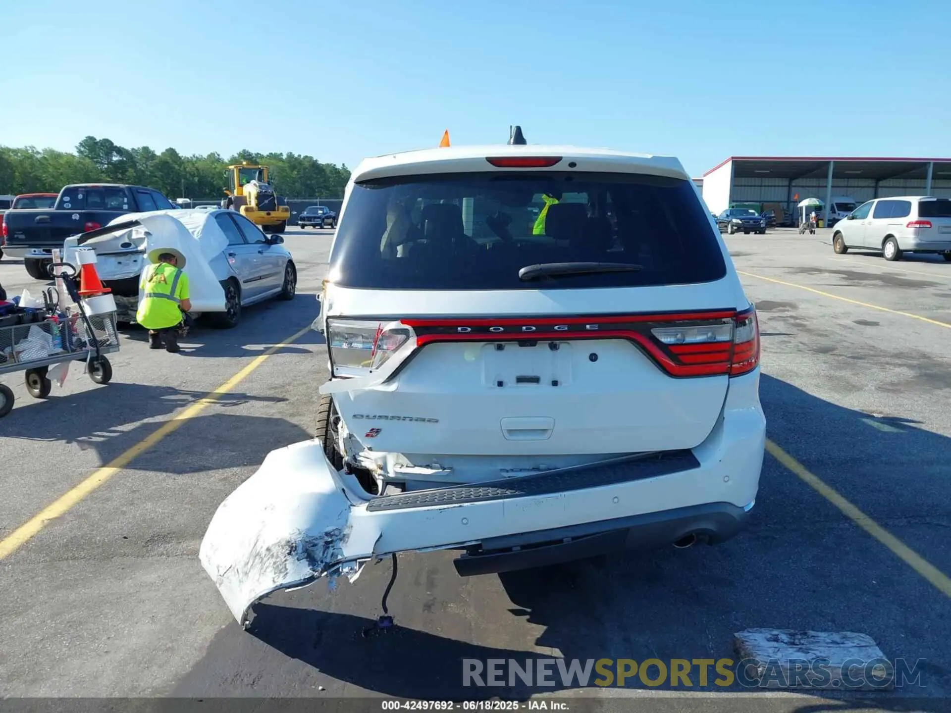 17 Photograph of a damaged car 1C4SDJFT1LC166468 DODGE DURANGO 2020