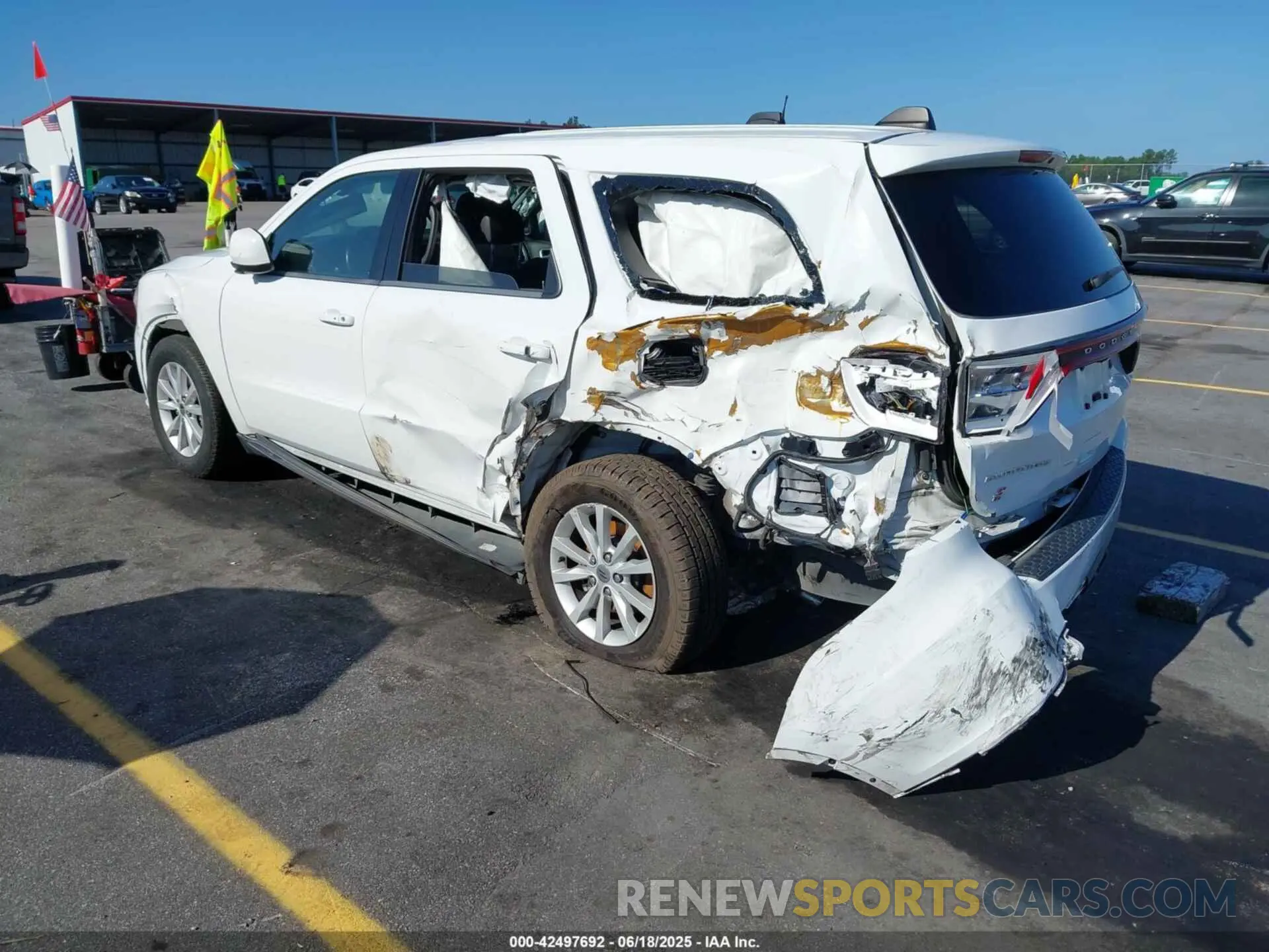 3 Photograph of a damaged car 1C4SDJFT1LC166468 DODGE DURANGO 2020