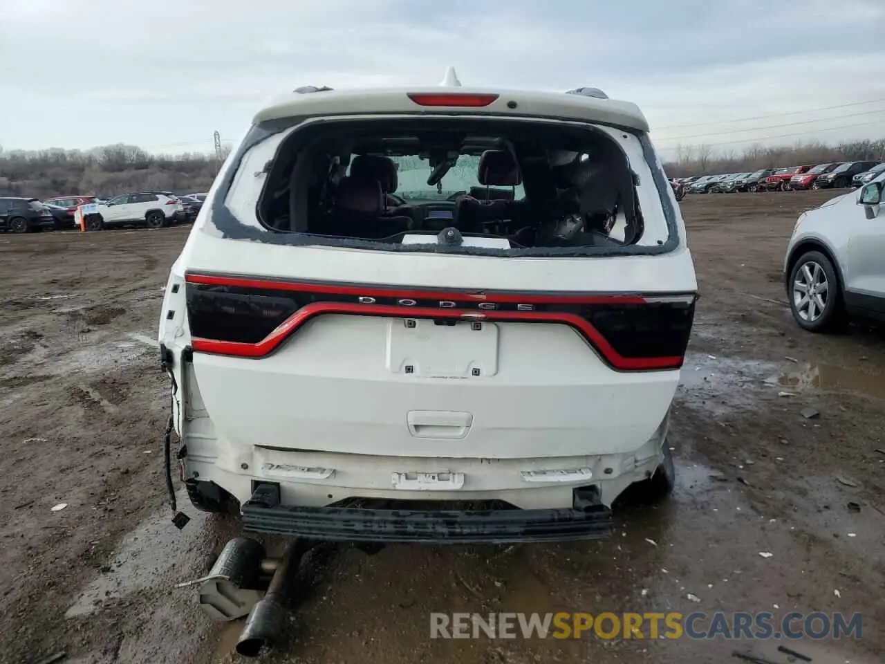 6 Photograph of a damaged car 1C4SDJGJXLC257560 DODGE DURANGO 2020