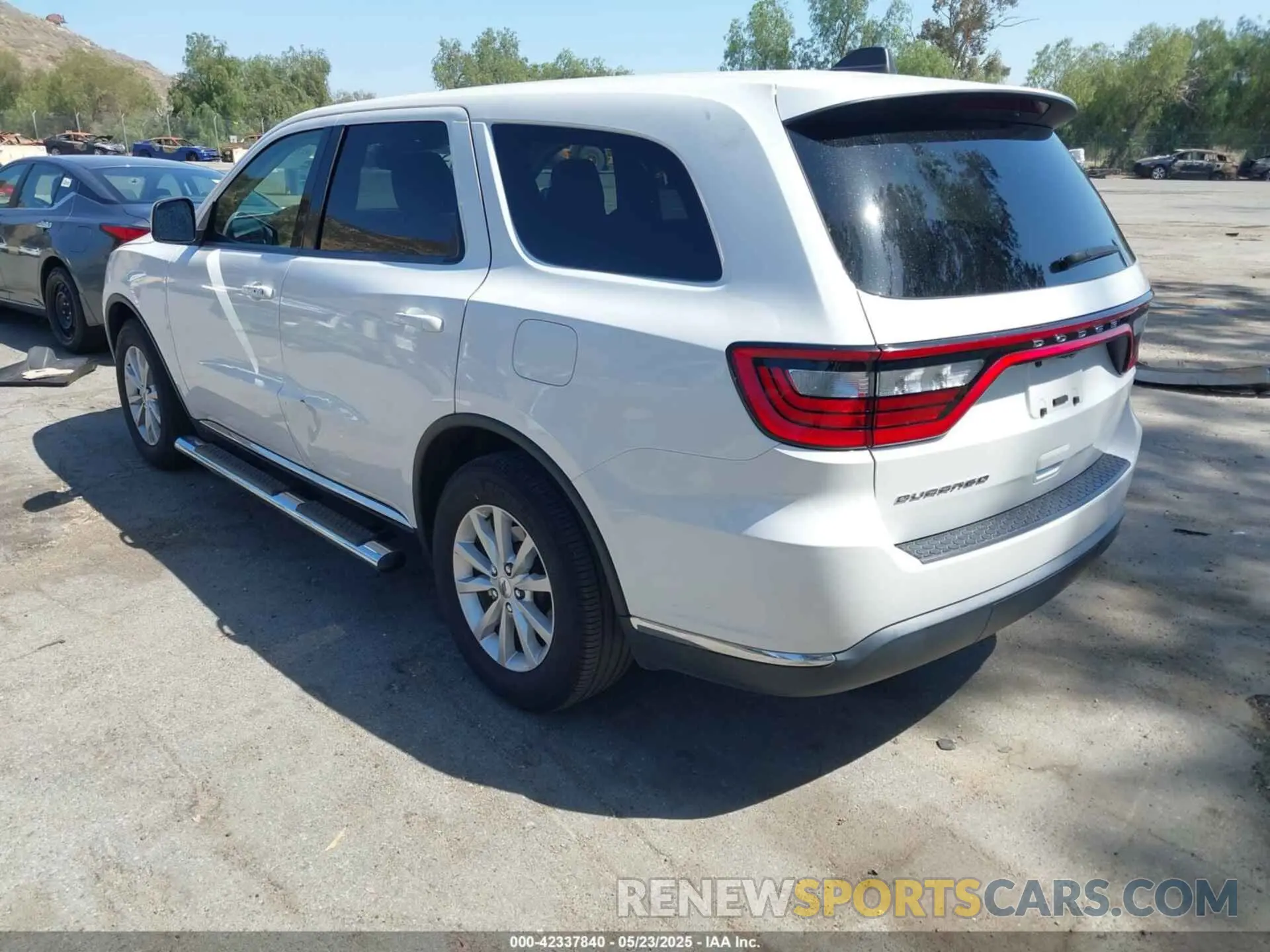 3 Photograph of a damaged car 1C4RDHAG9MC554504 DODGE DURANGO 2021