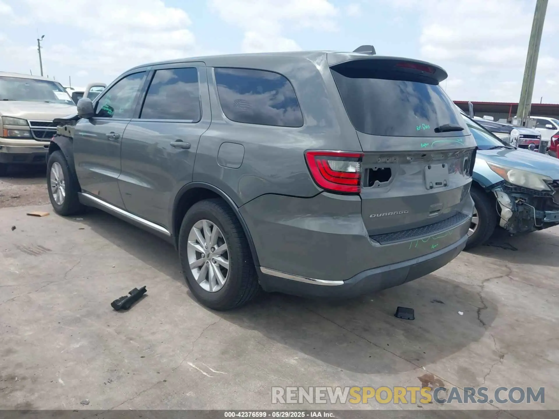 3 Photograph of a damaged car 1C4RDHAG9MC760583 DODGE DURANGO 2021