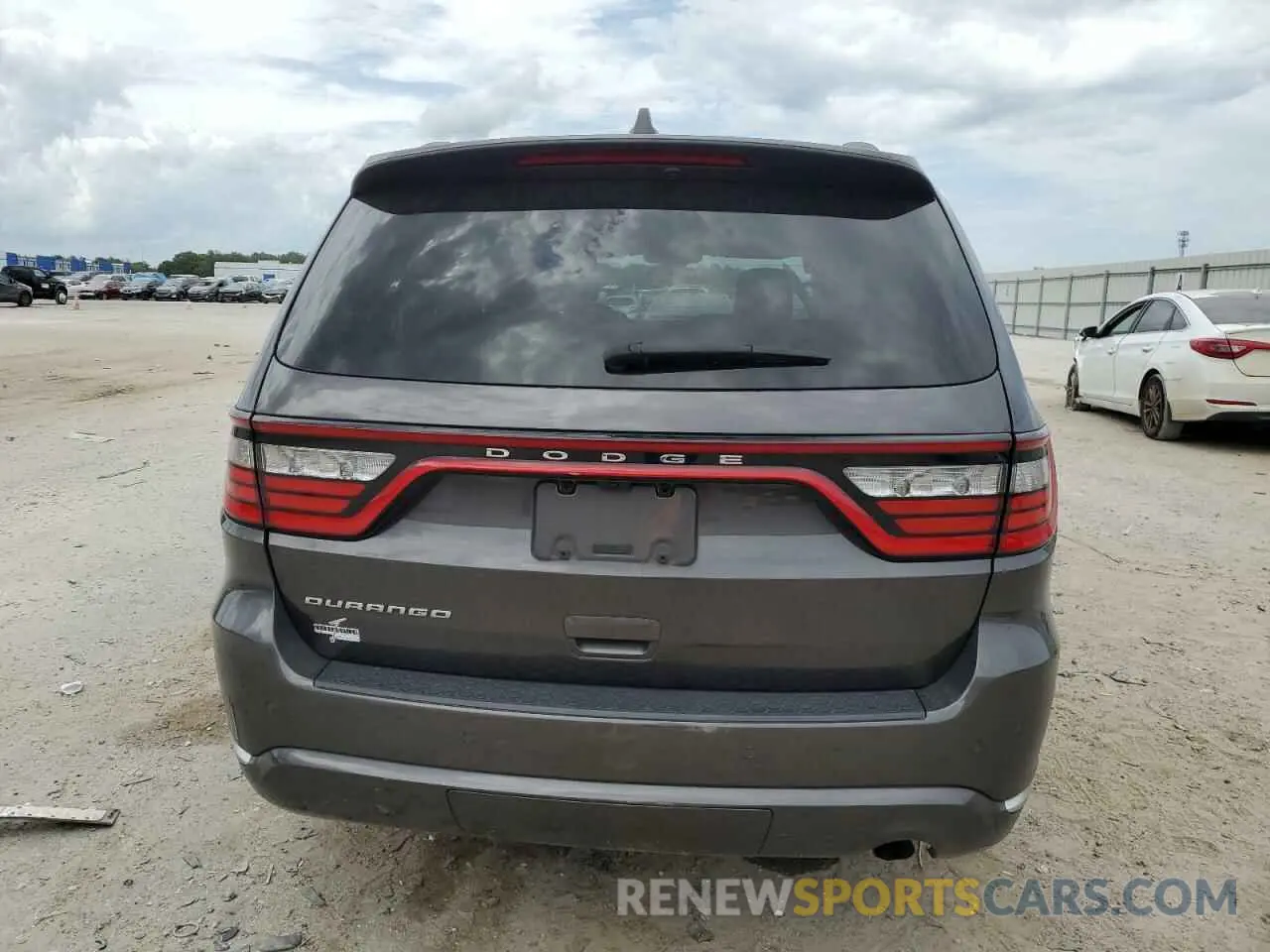 6 Photograph of a damaged car 1C4RDHAG9MC846556 DODGE DURANGO 2021