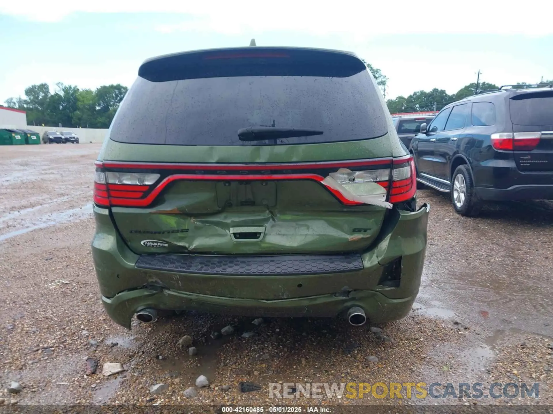 16 Photograph of a damaged car 1C4RDHDG1MC660621 DODGE DURANGO 2021