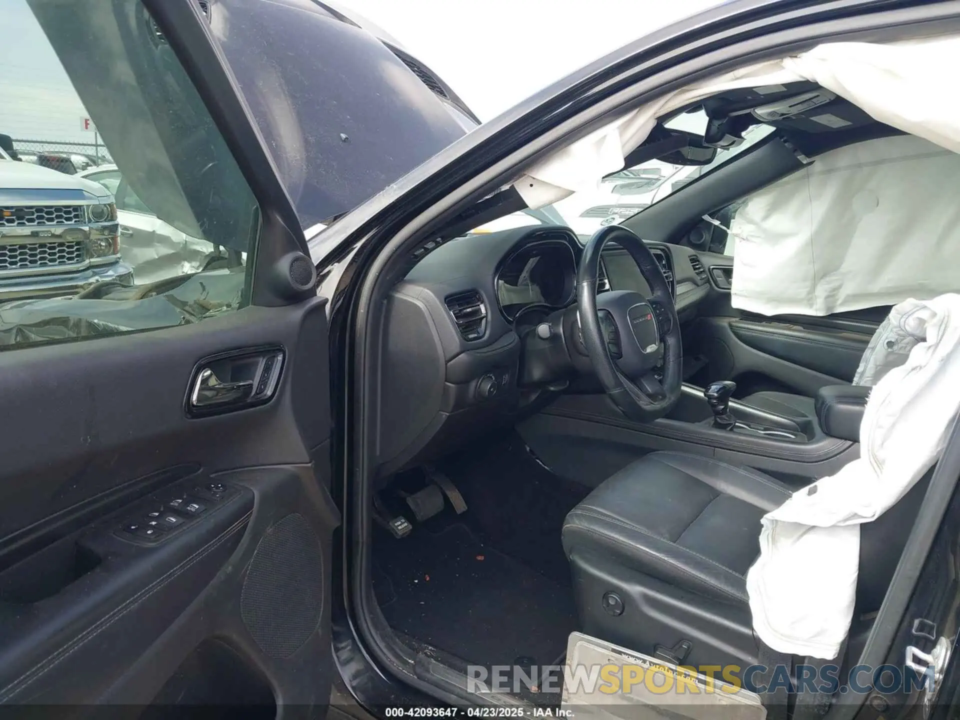 5 Photograph of a damaged car 1C4RDHDG2MC609306 DODGE DURANGO 2021