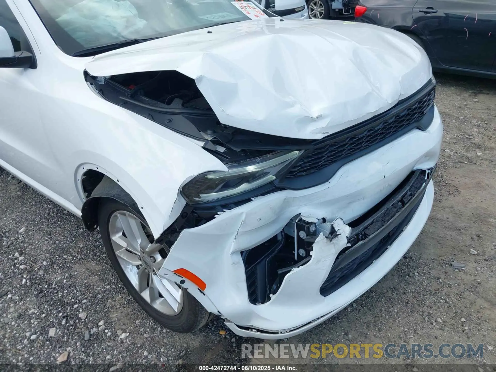 6 Photograph of a damaged car 1C4RDHDG3MC715795 DODGE DURANGO 2021