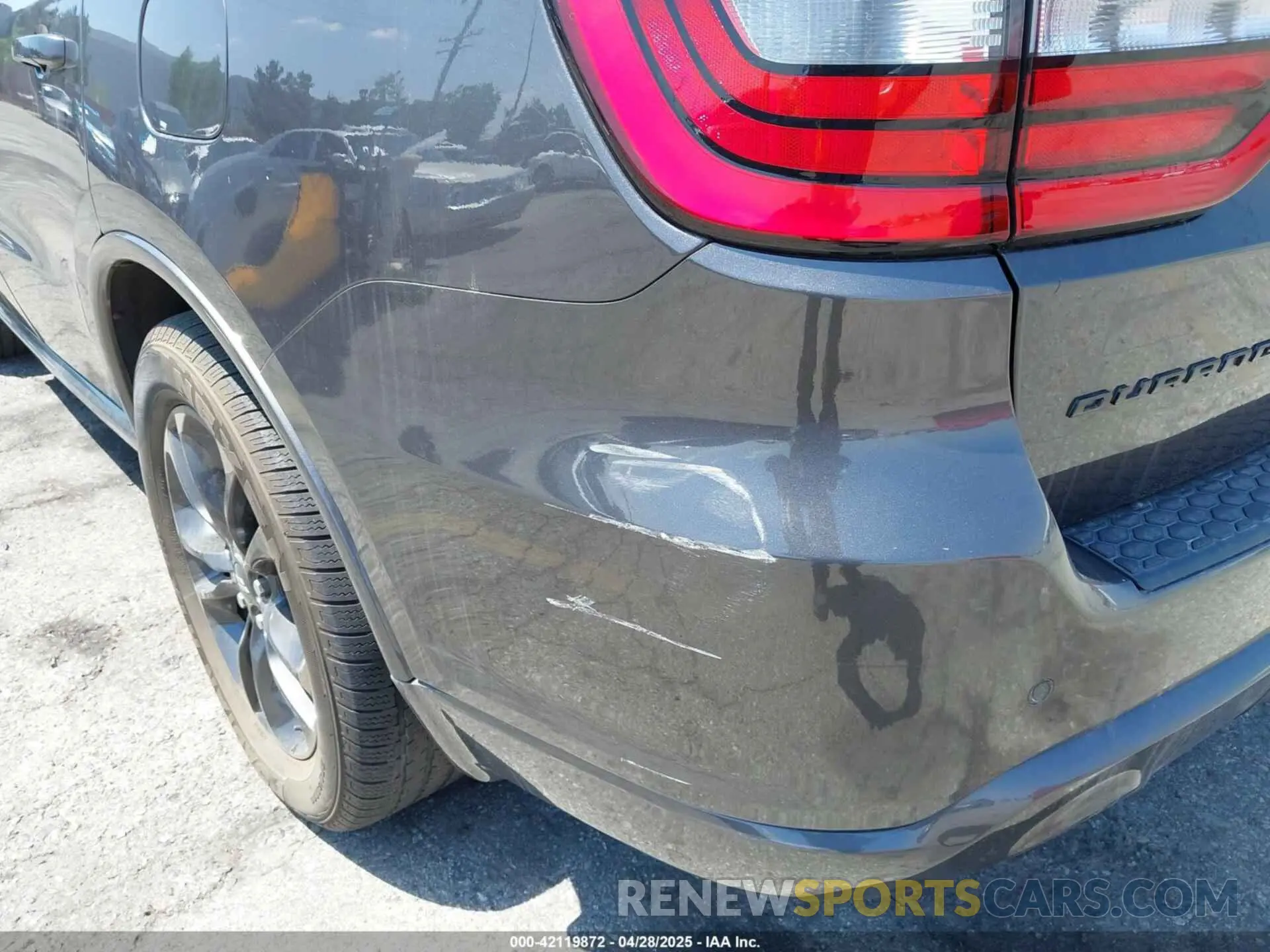 6 Photograph of a damaged car 1C4RDHDG7MC540807 DODGE DURANGO 2021