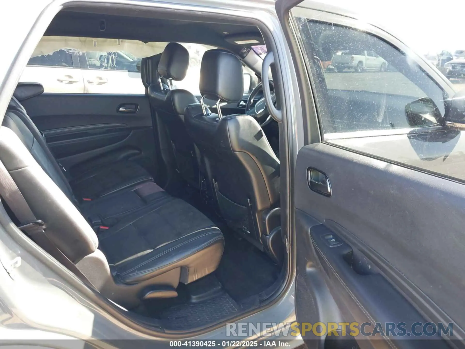 8 Photograph of a damaged car 1C4RDHDG8MC626806 DODGE DURANGO 2021