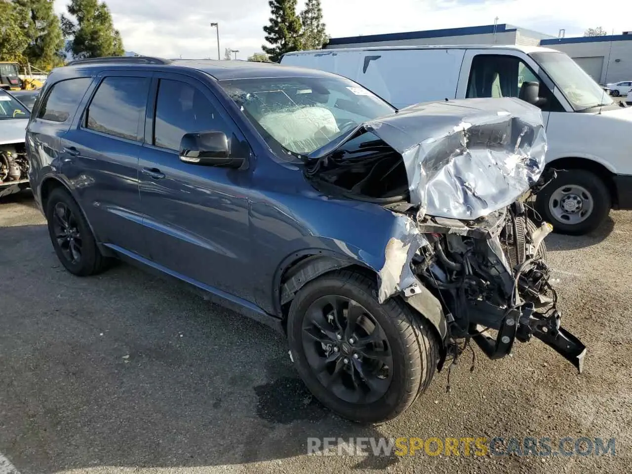 4 Photograph of a damaged car 1C4RDHDG8MC846883 DODGE DURANGO 2021