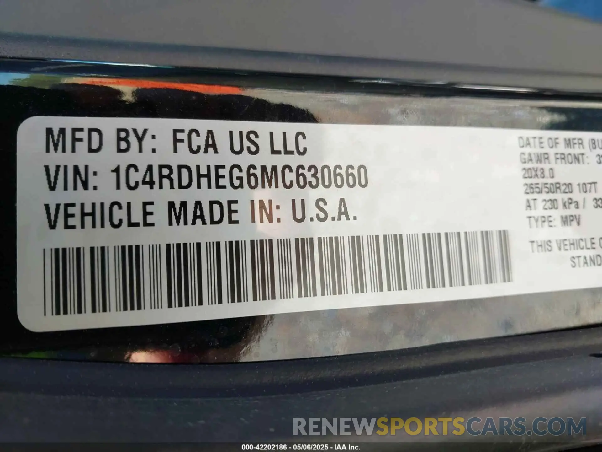 9 Photograph of a damaged car 1C4RDHEG6MC630660 DODGE DURANGO 2021