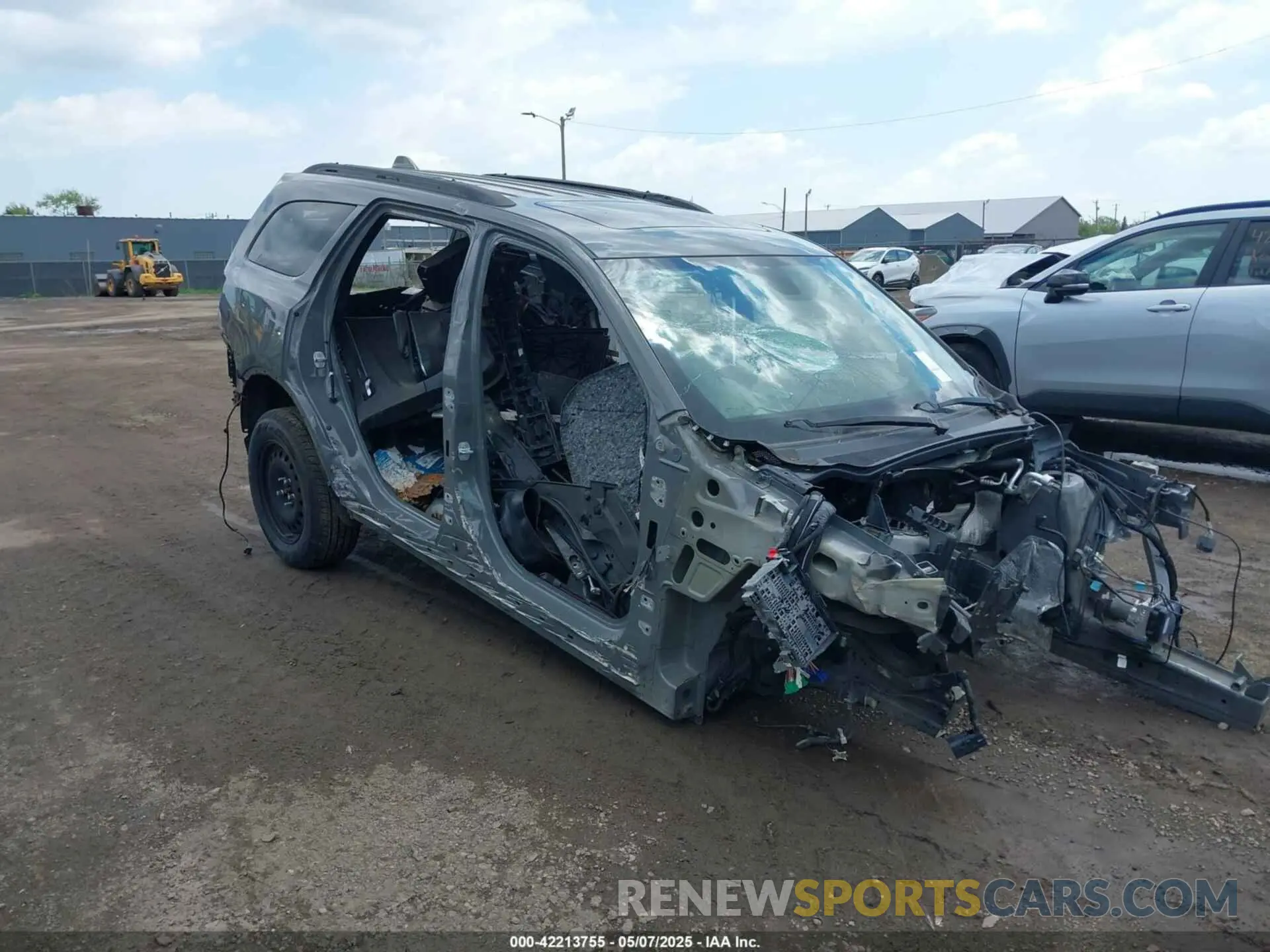 1 Photograph of a damaged car 1C4RDJDG0MC626290 DODGE DURANGO 2021