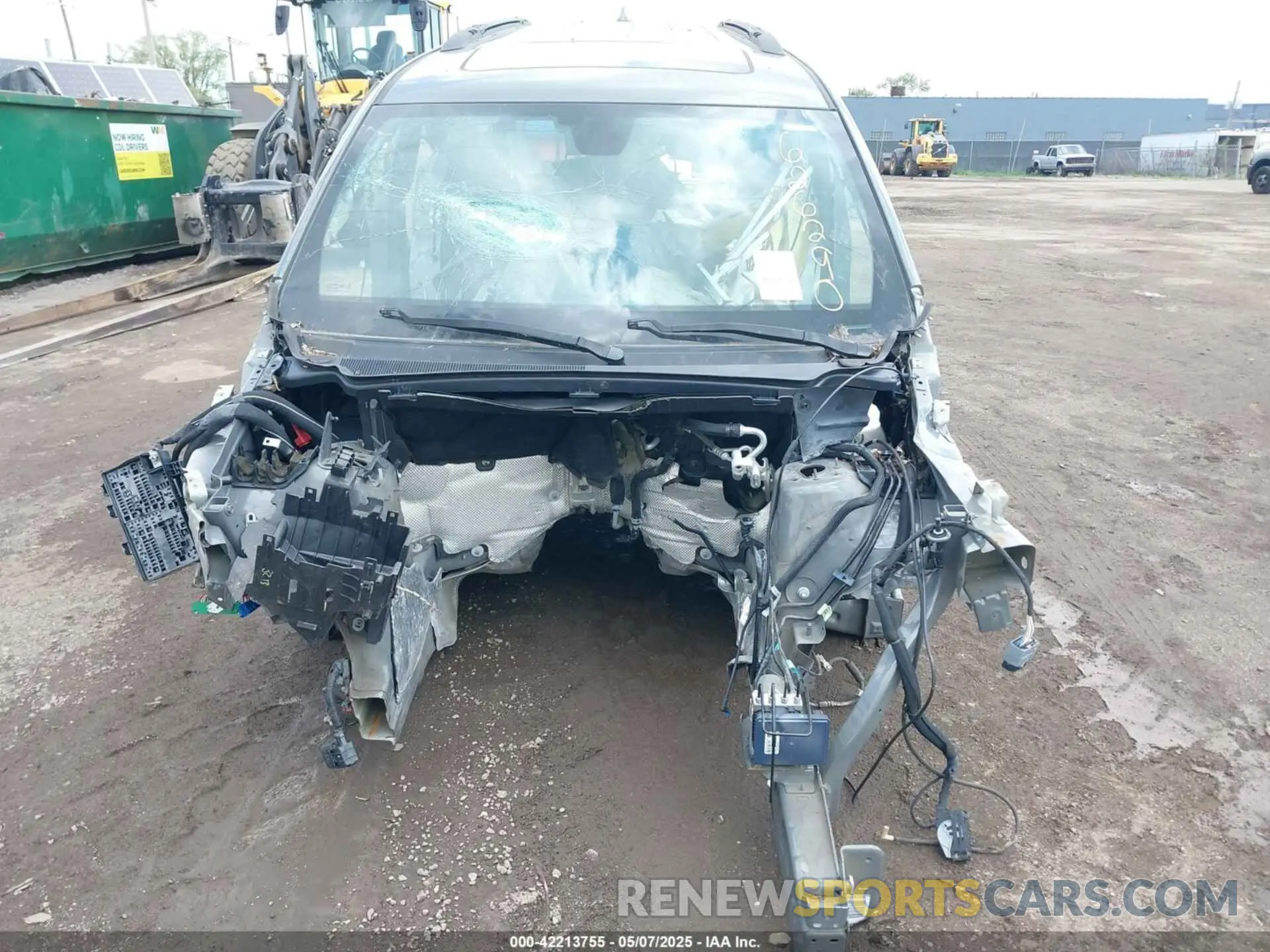 6 Photograph of a damaged car 1C4RDJDG0MC626290 DODGE DURANGO 2021