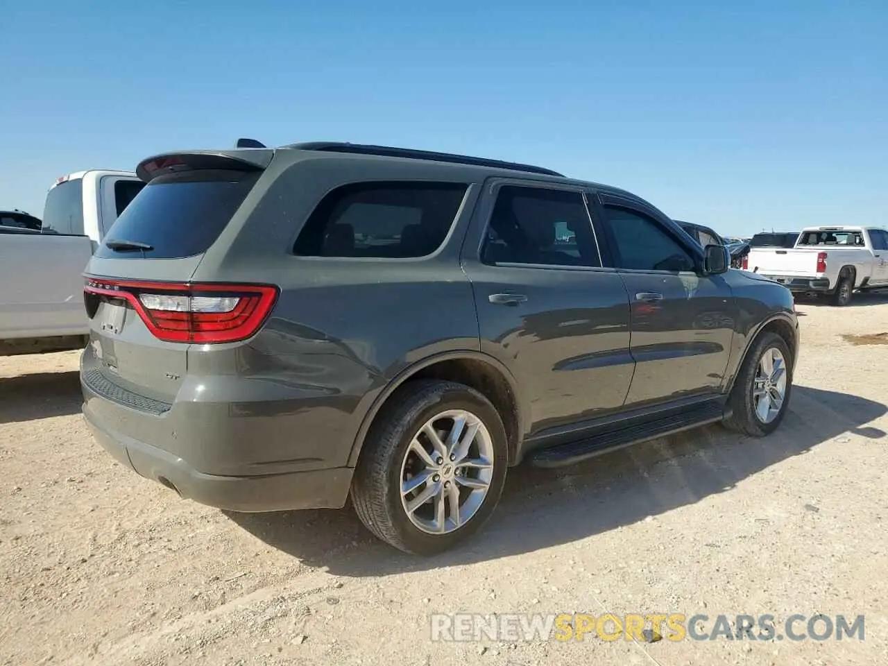 3 Photograph of a damaged car 1C4RDJDG0MC786539 DODGE DURANGO 2021